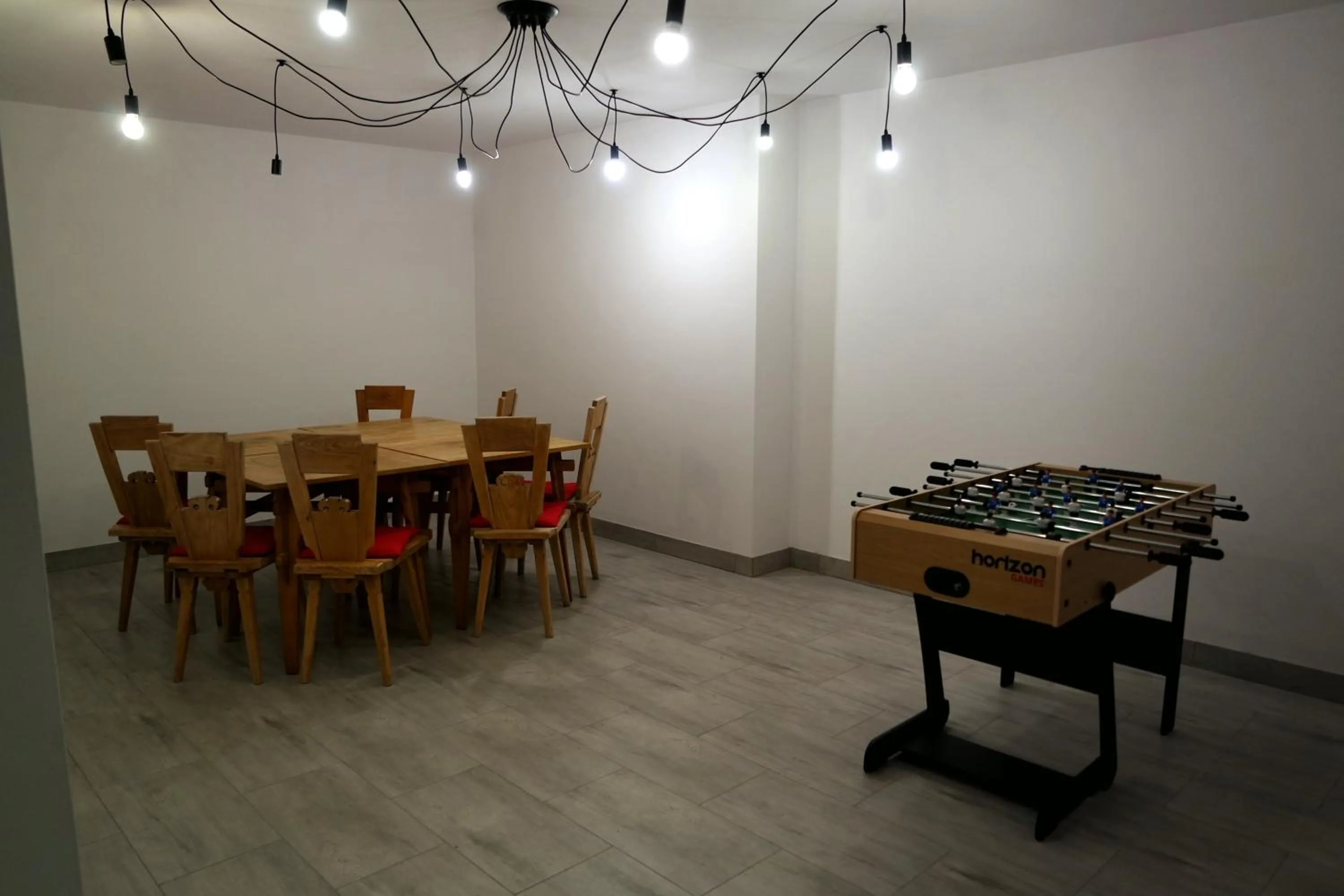 Game Room in Zwijacz¿wka