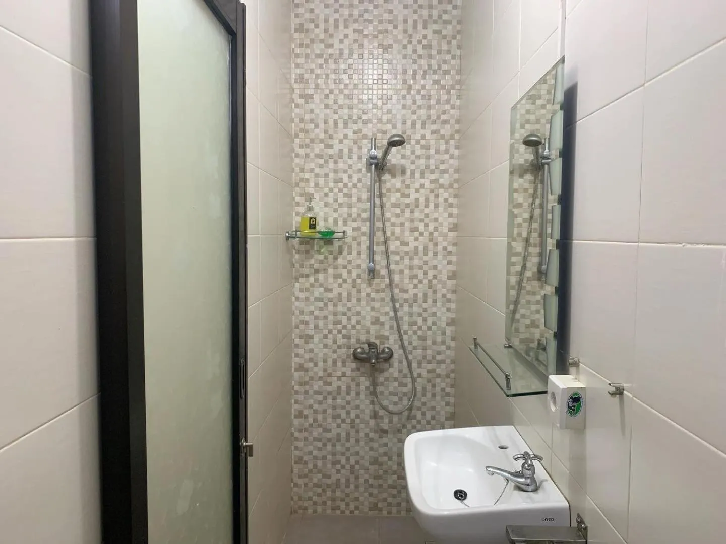 Shower in Cozy Palm Villa