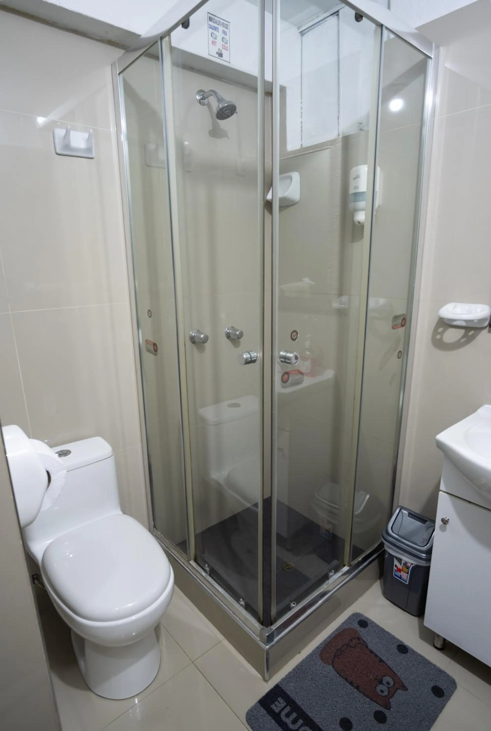 Shower in Magdalen House