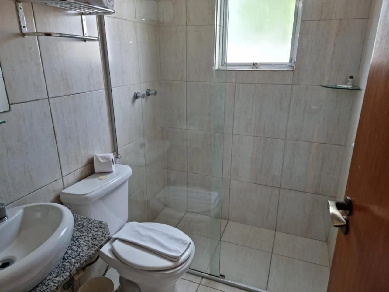 Bathroom in Hotel Arujá