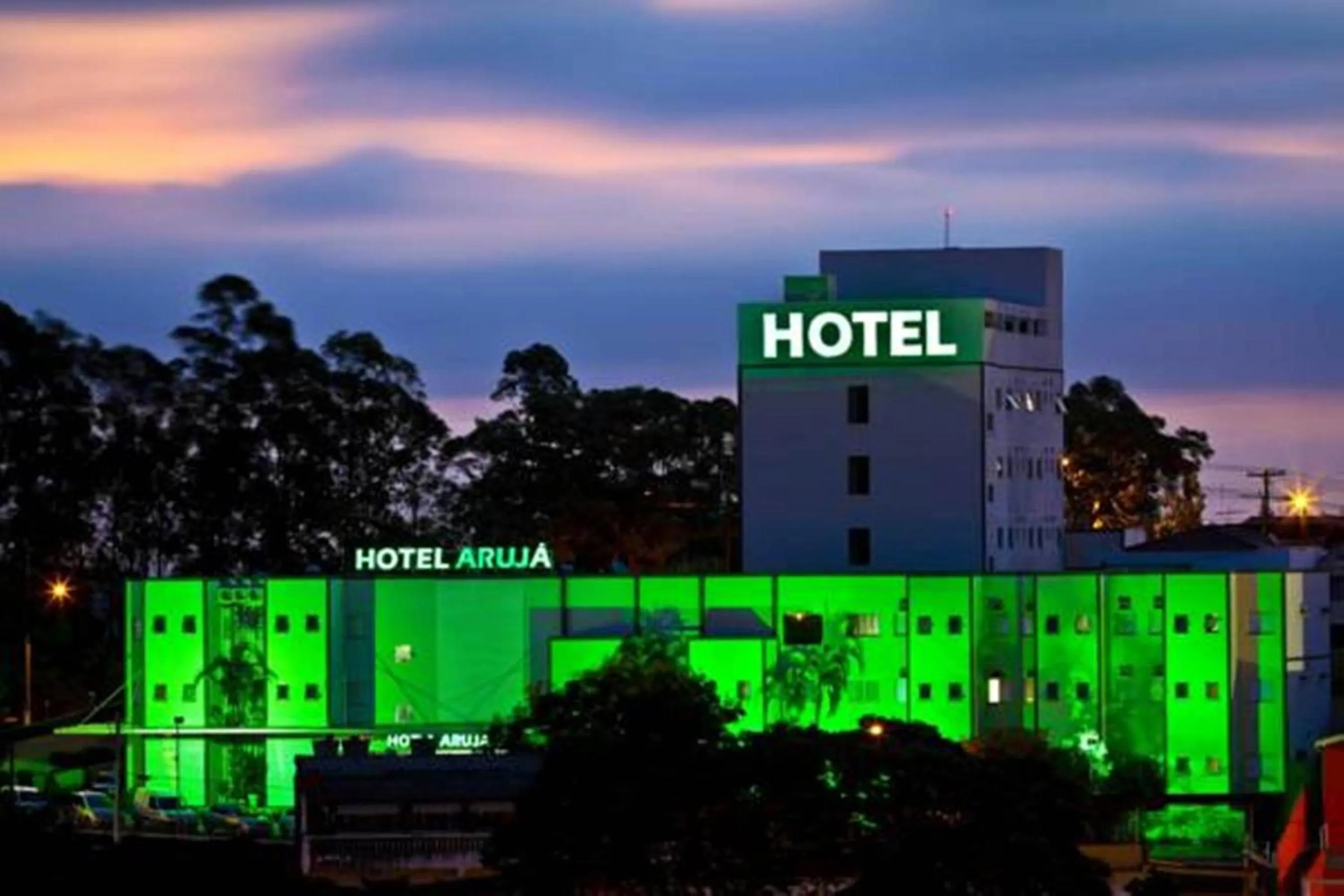 Property building in Hotel Arujá