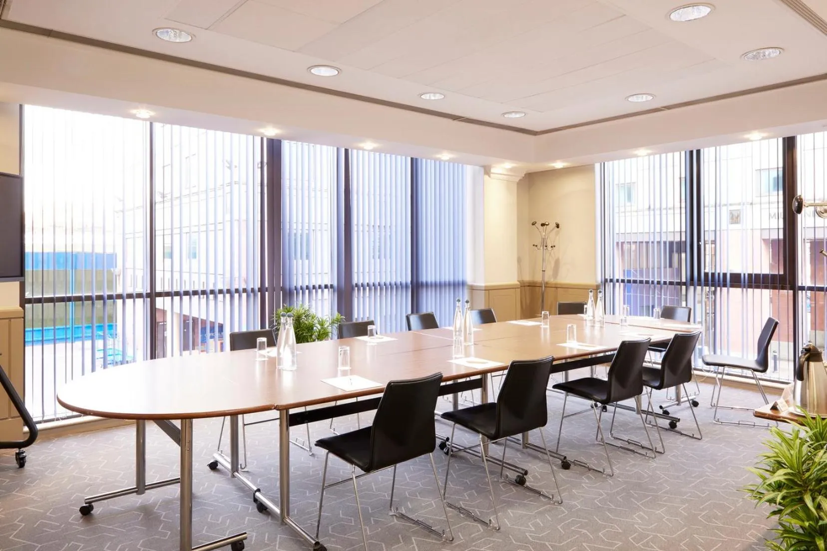 TV and multimedia in Millennium & Copthorne Hotels at Chelsea Football Club