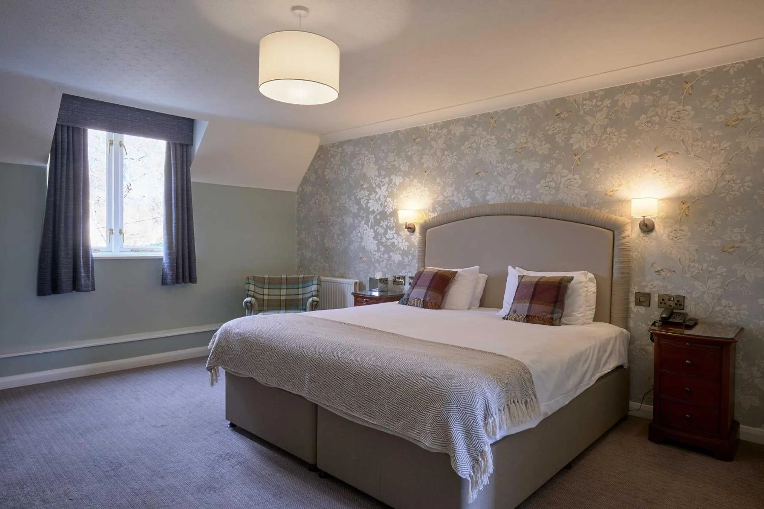 Bed in Stratton House Hotel & Spa