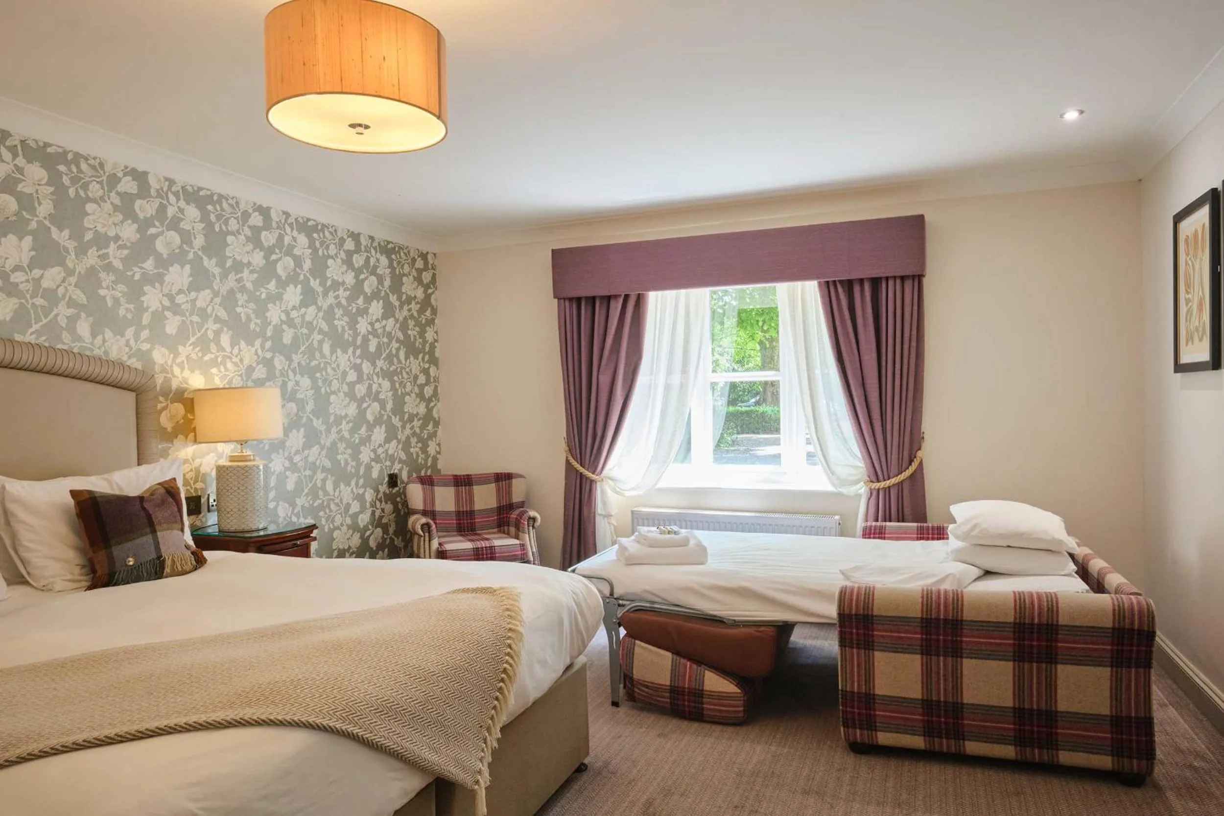Bed in Stratton House Hotel & Spa