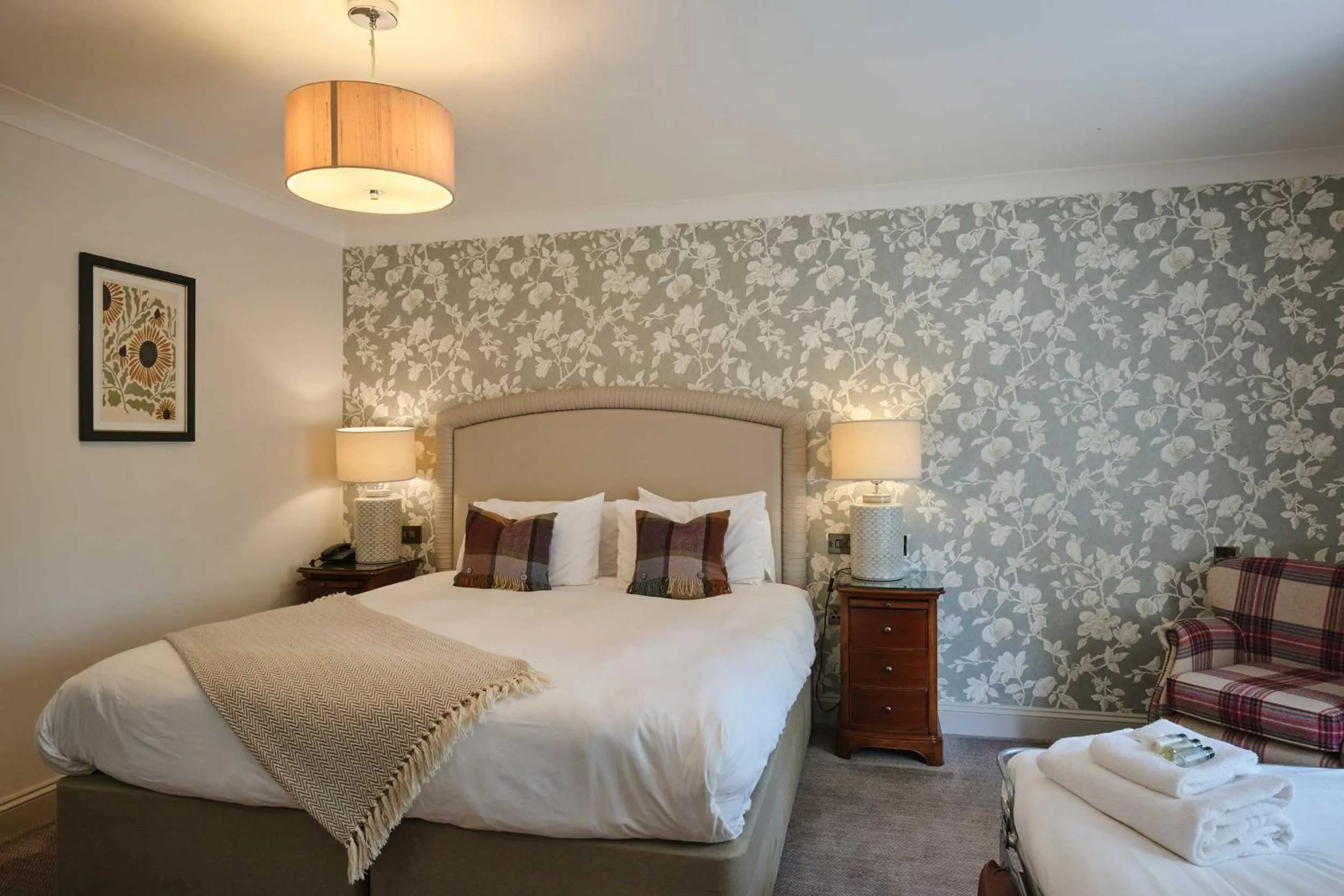 Bed in Stratton House Hotel & Spa