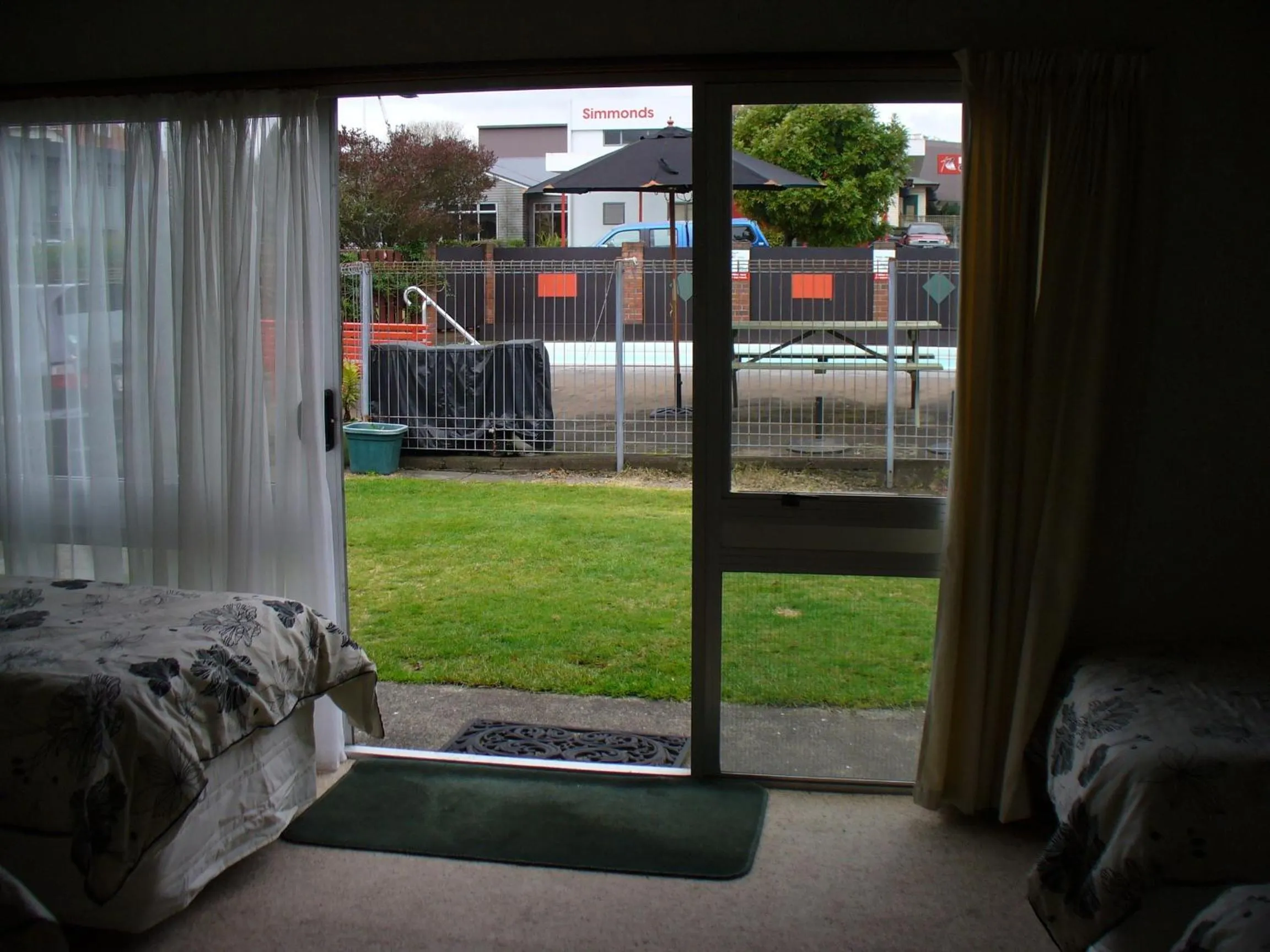View (from property/room), Bed in Kuirau Park Motor Lodge- Thermal Mineral pool