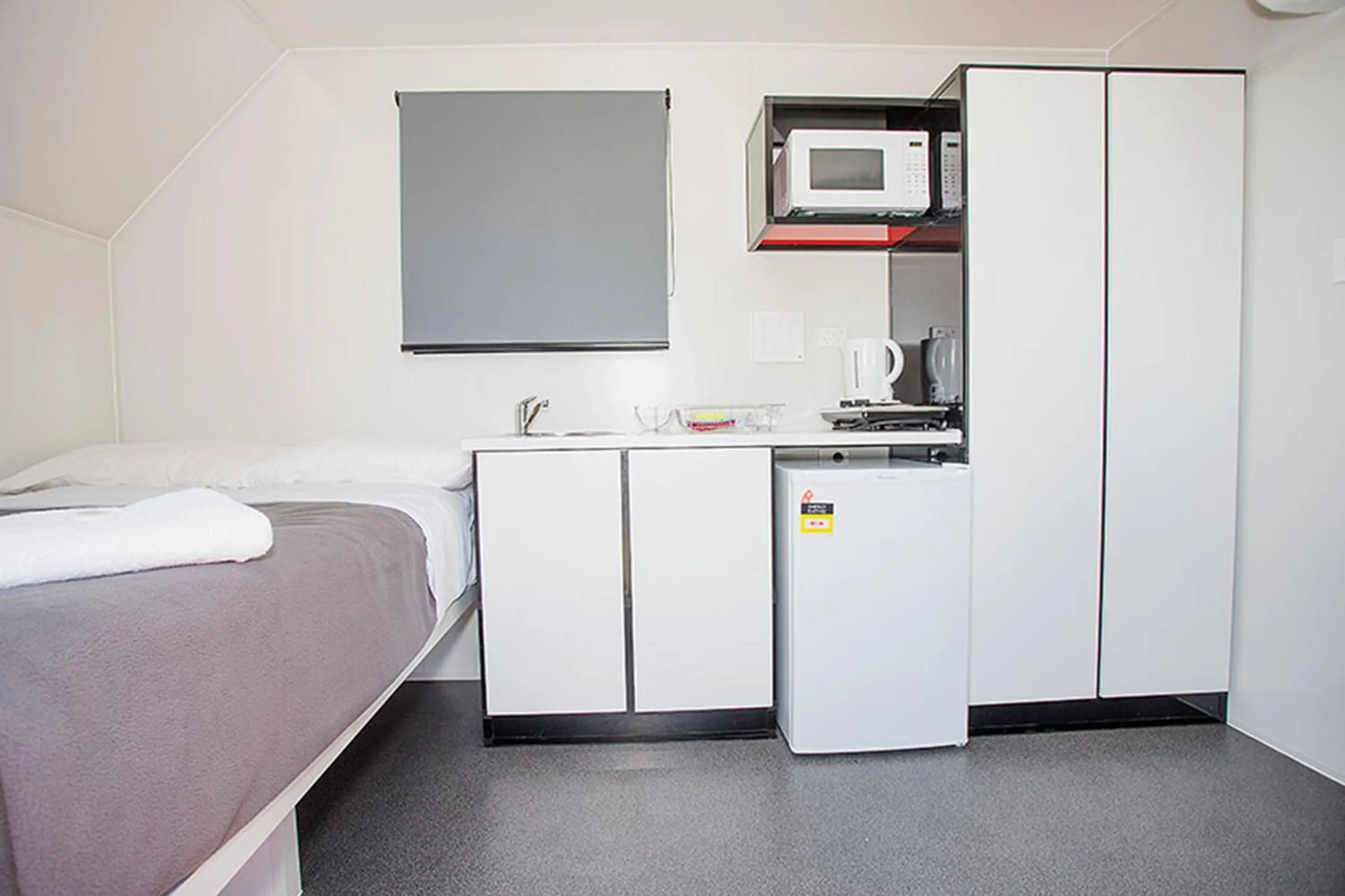 Bed in Mycow Accommodation Mackay