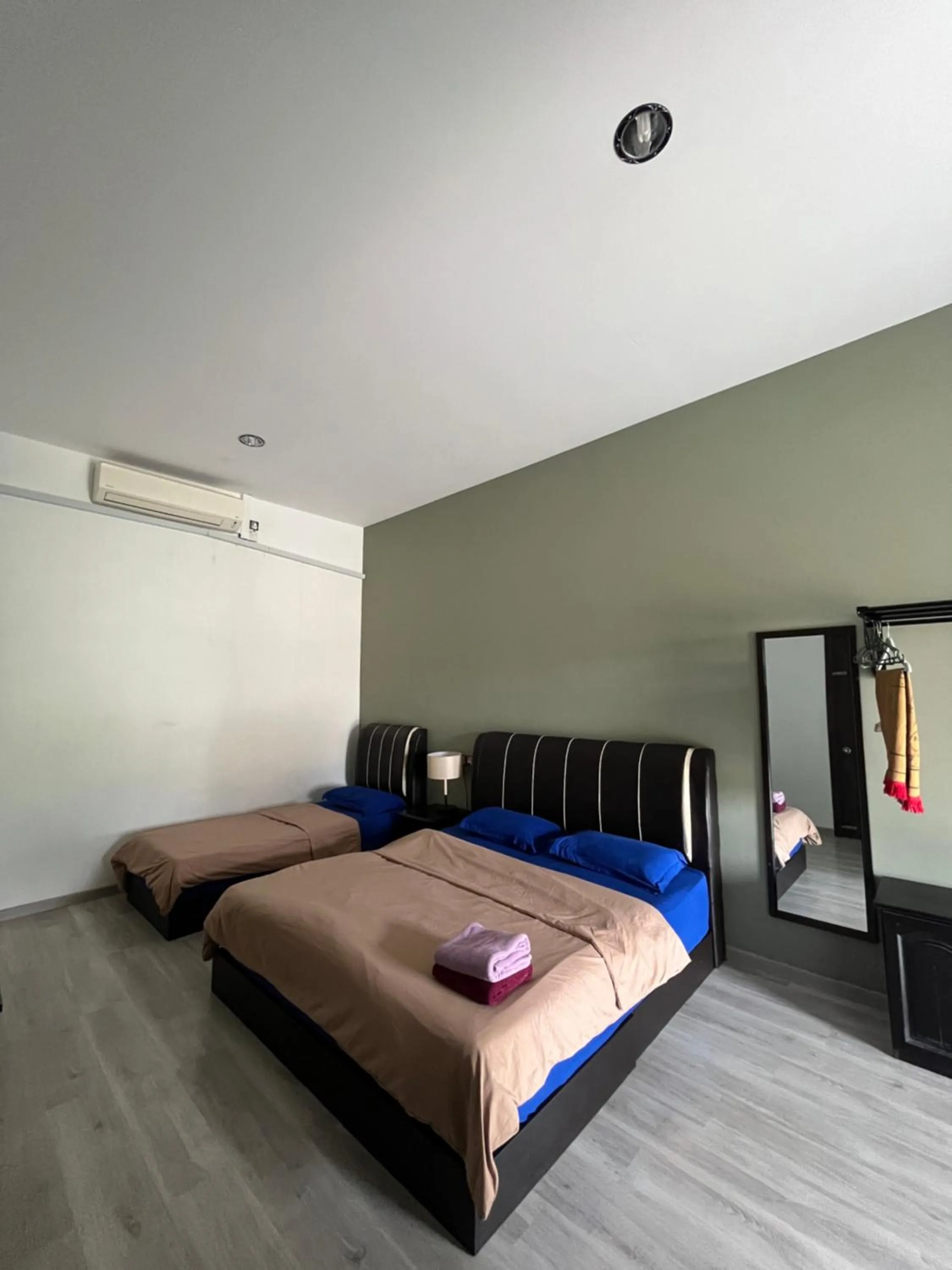 Bed in Maifa Village Chalet