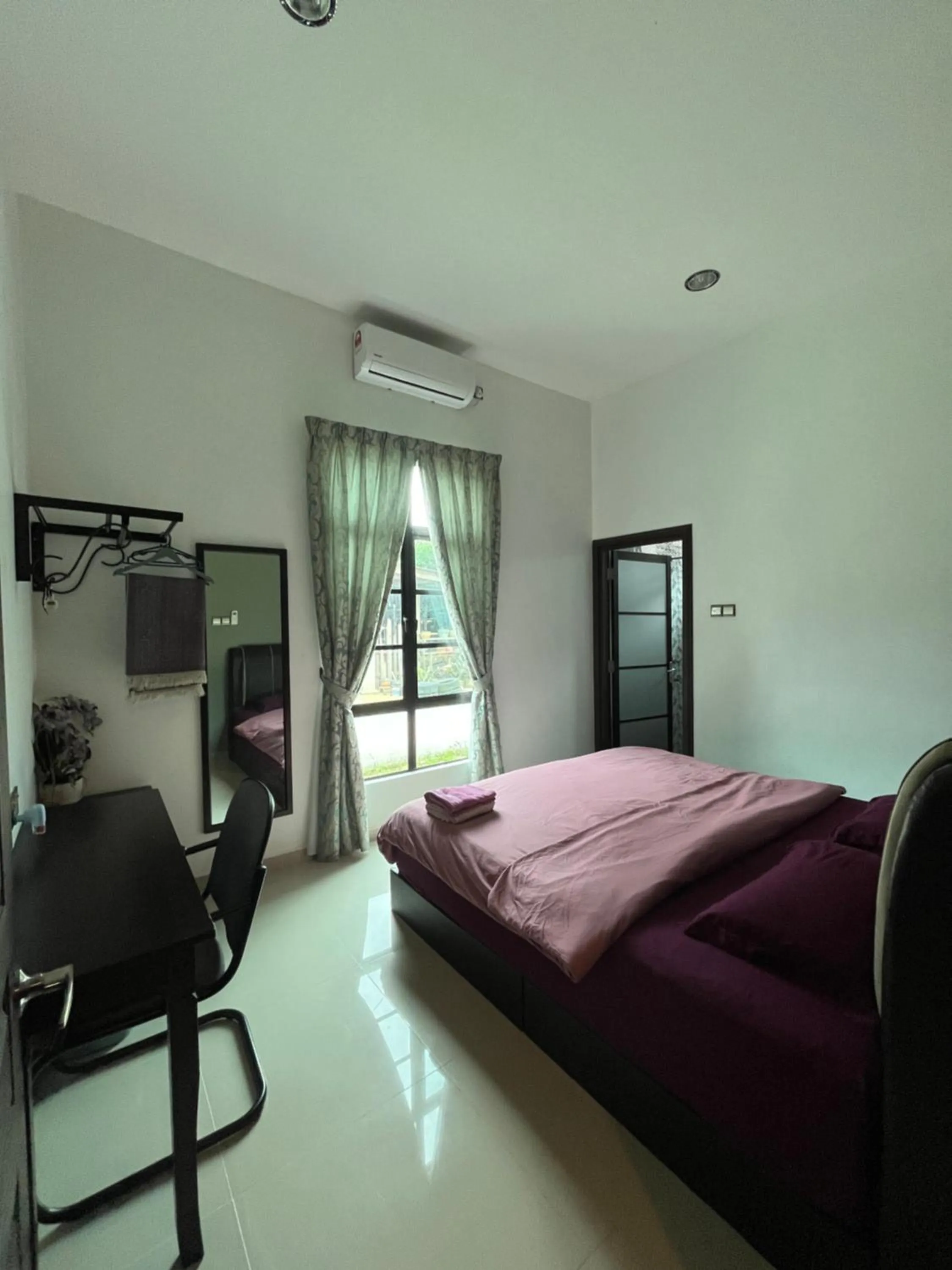 Bed in Maifa Village Chalet