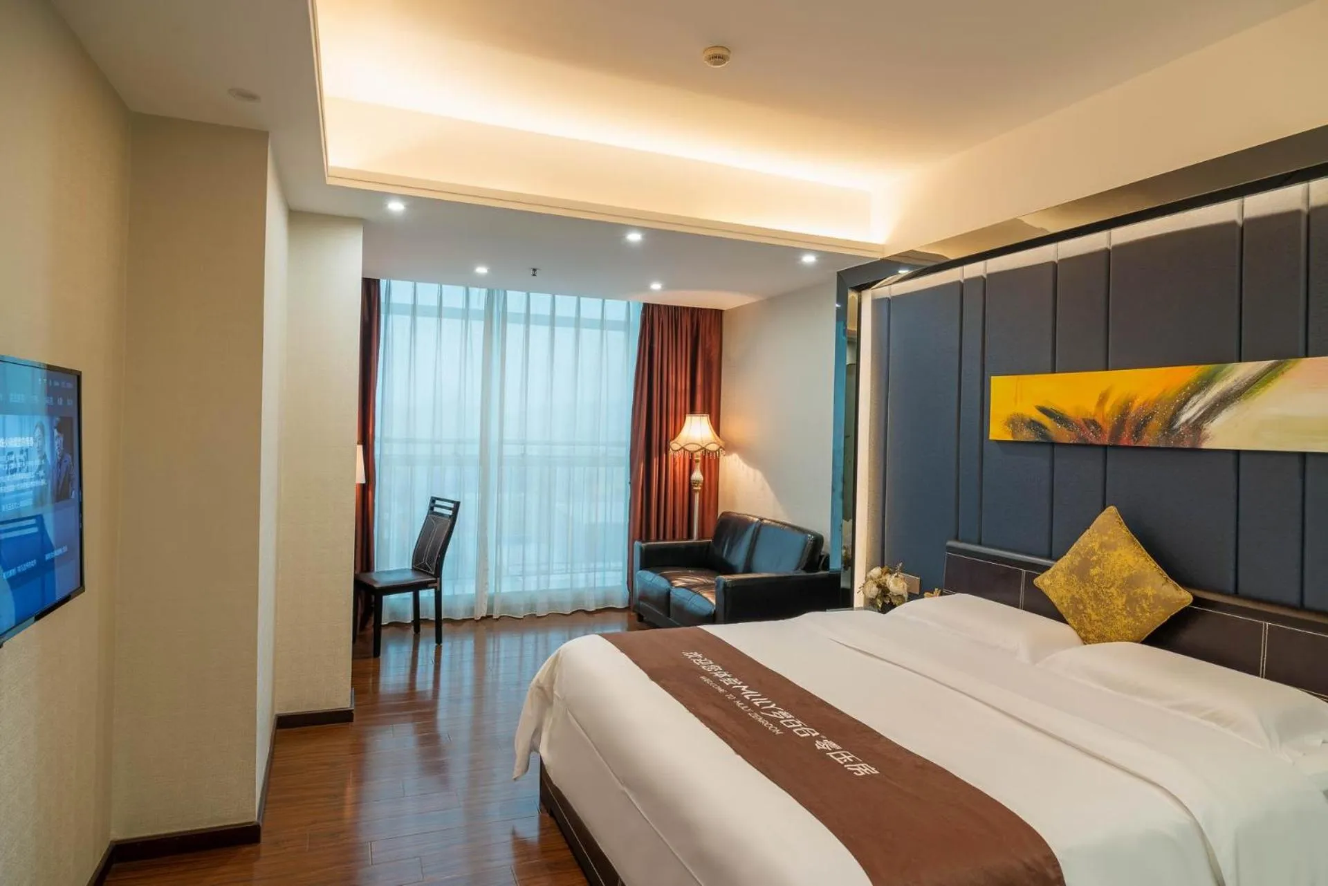 Bed in Green Island Holiday Hotel