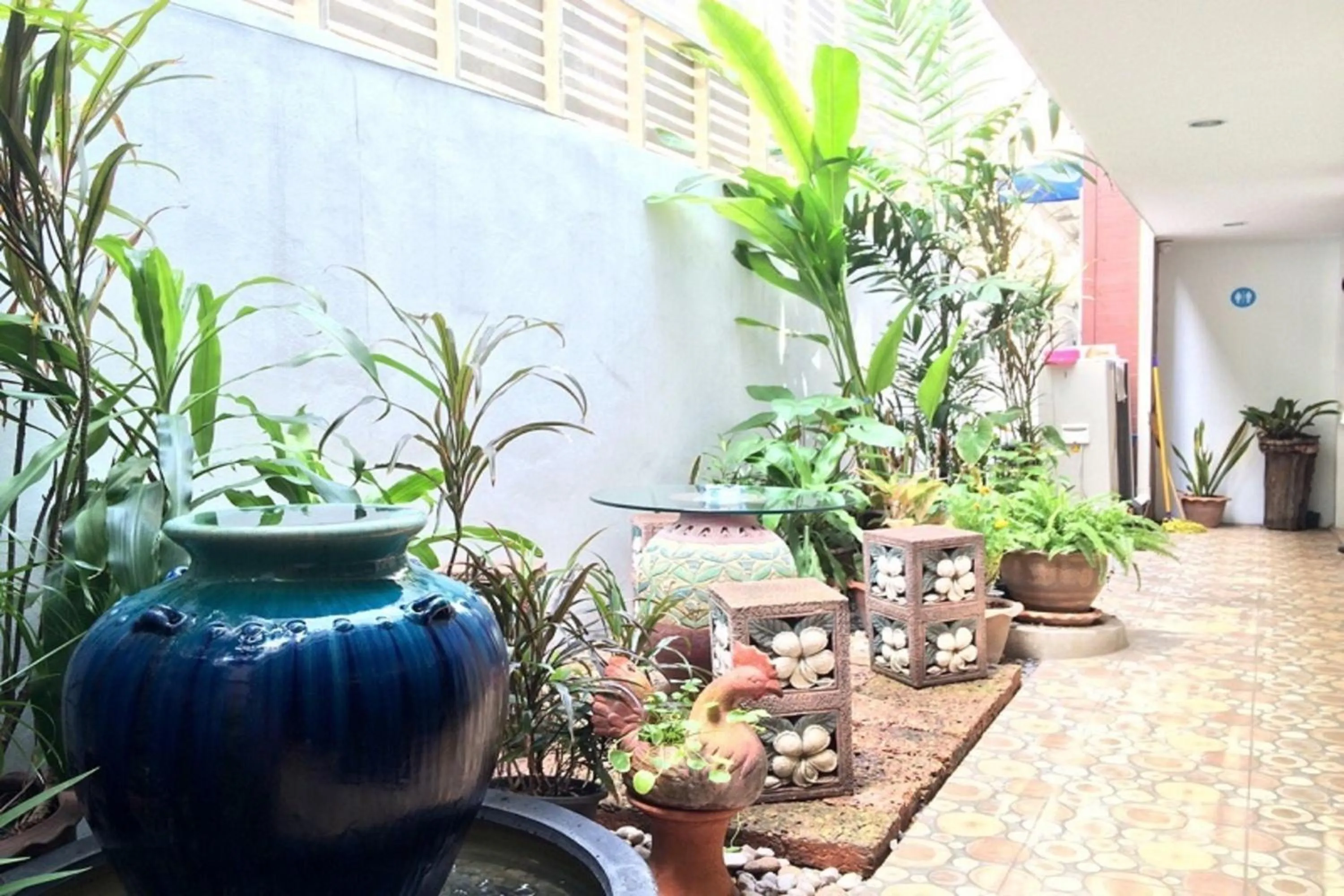 Garden in Double DD House at MRT Sutthisarn