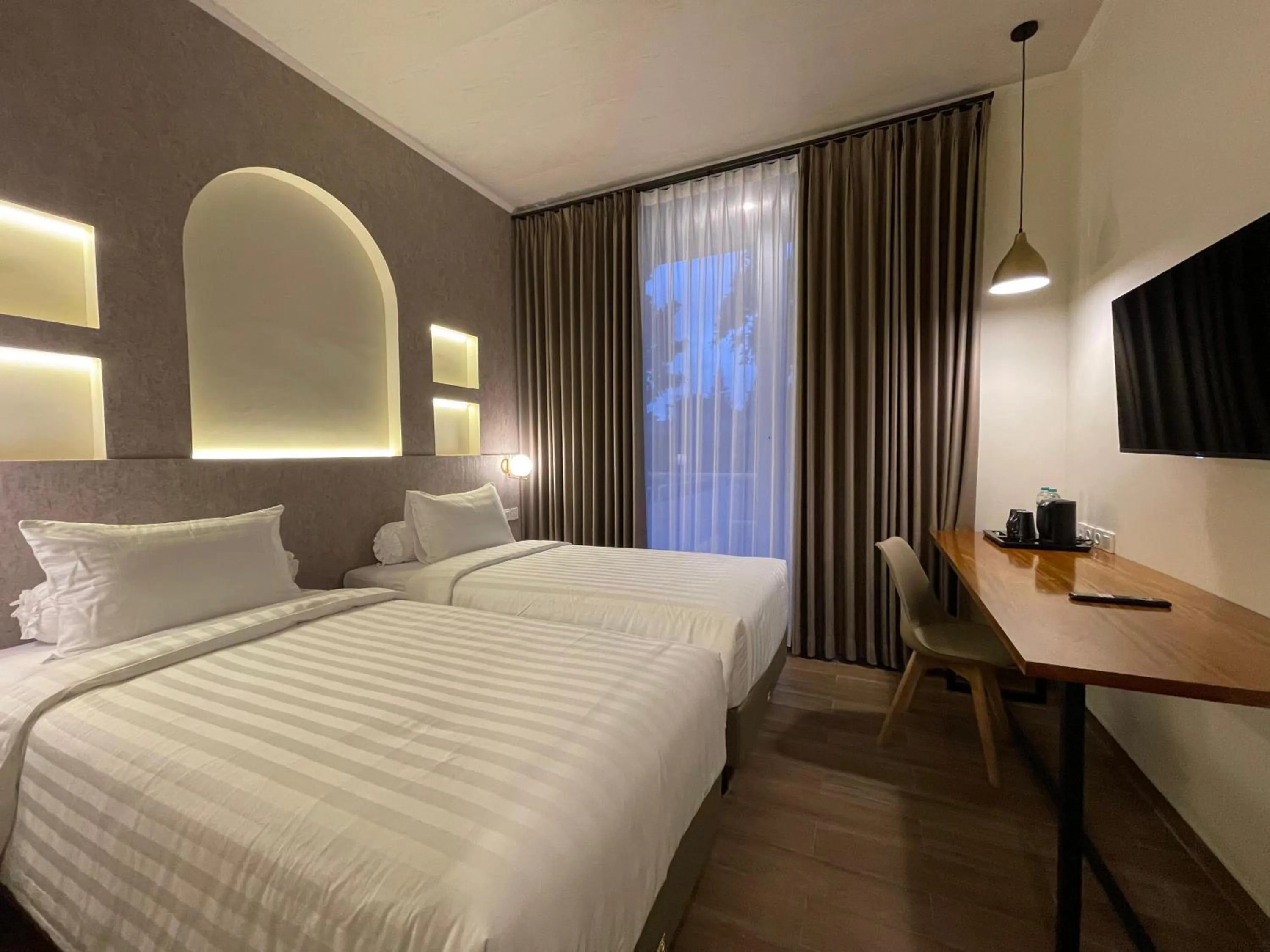 Bed in Azana Essence Sanggabuana Bogor