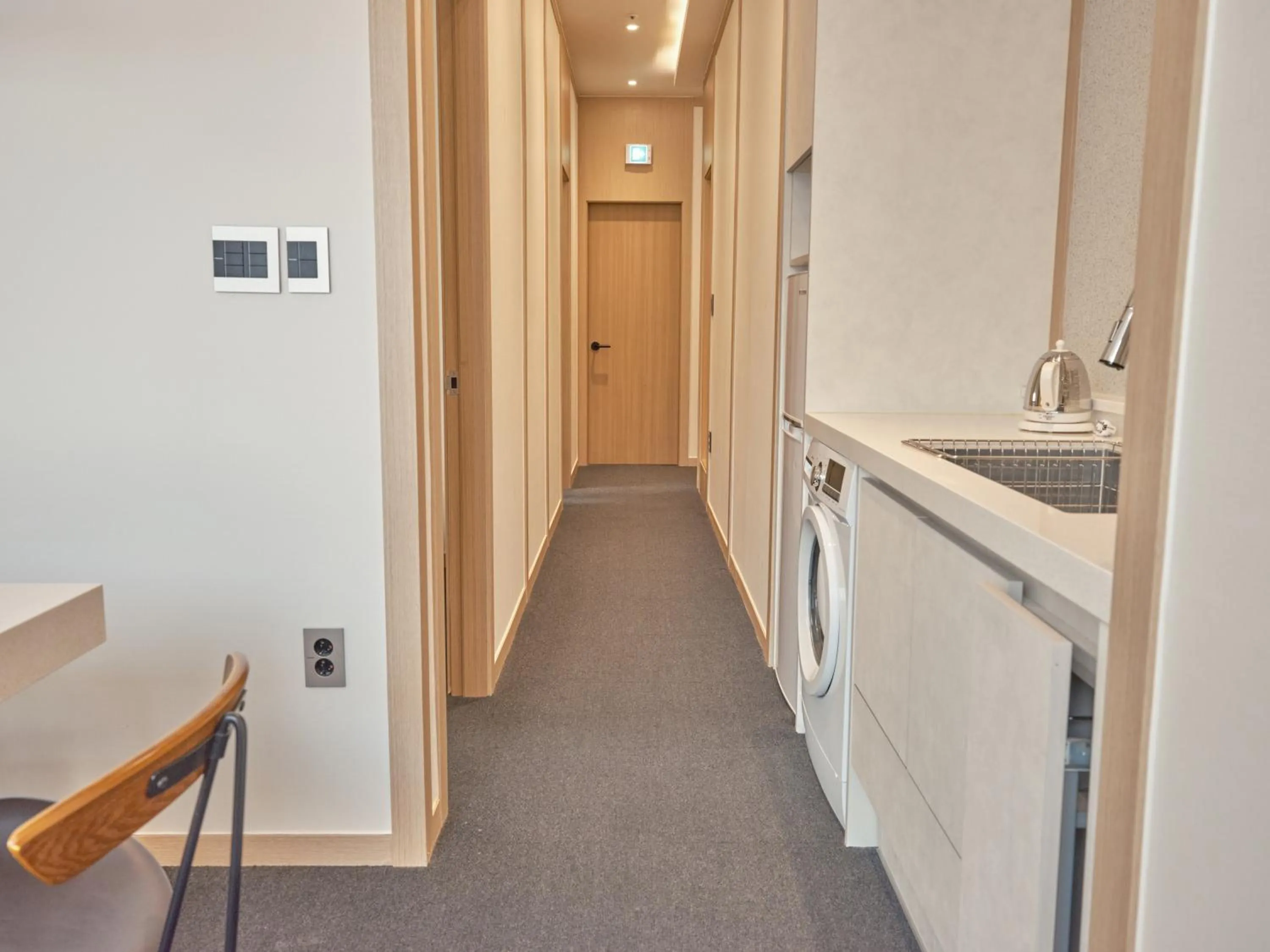 Kitchen or kitchenette in UH Suite The Seoul