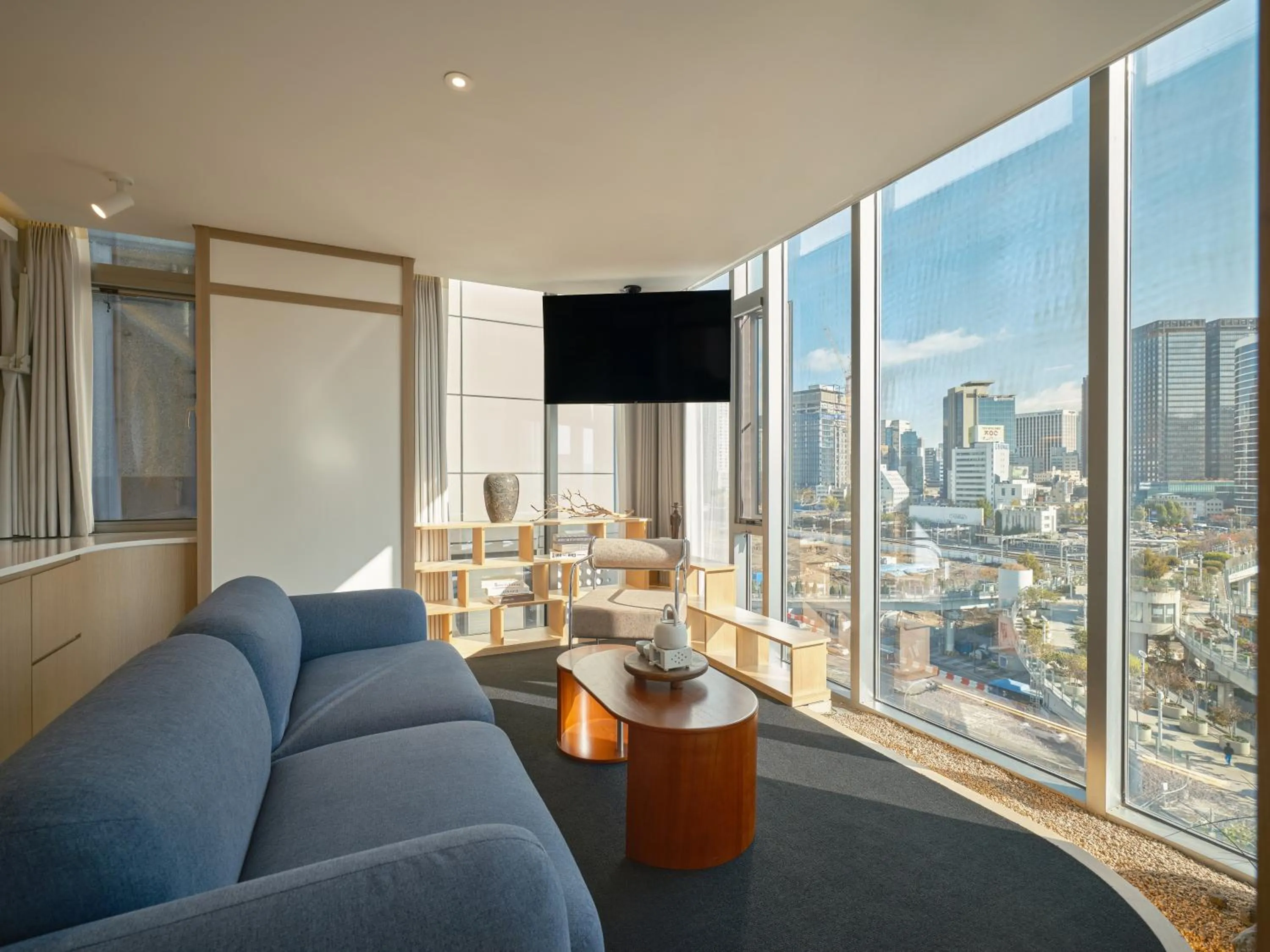 TV and multimedia in UH Suite The Seoul