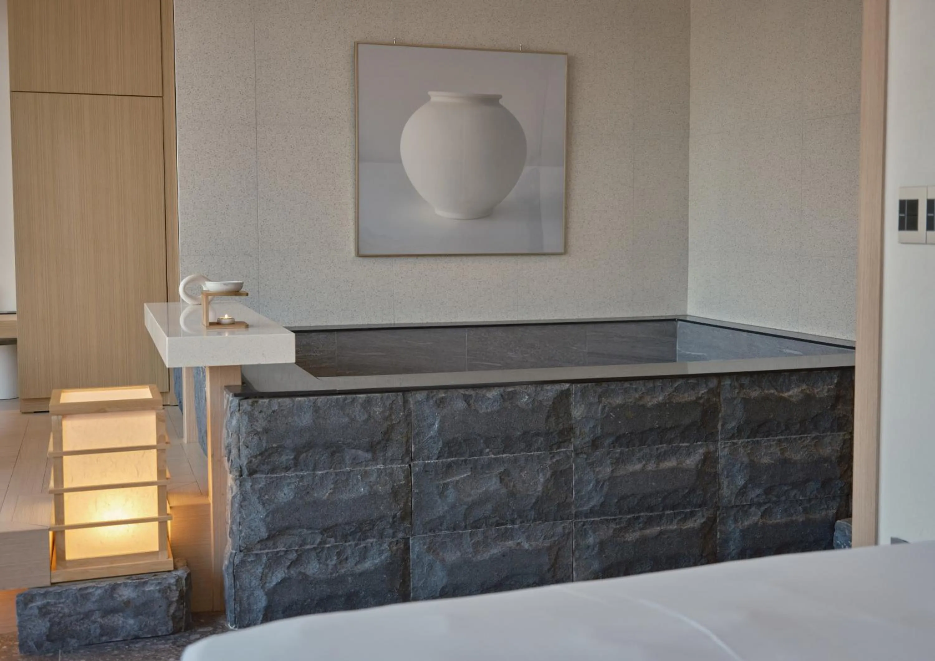 Spa and wellness centre/facilities, Bed in UH Suite The Seoul