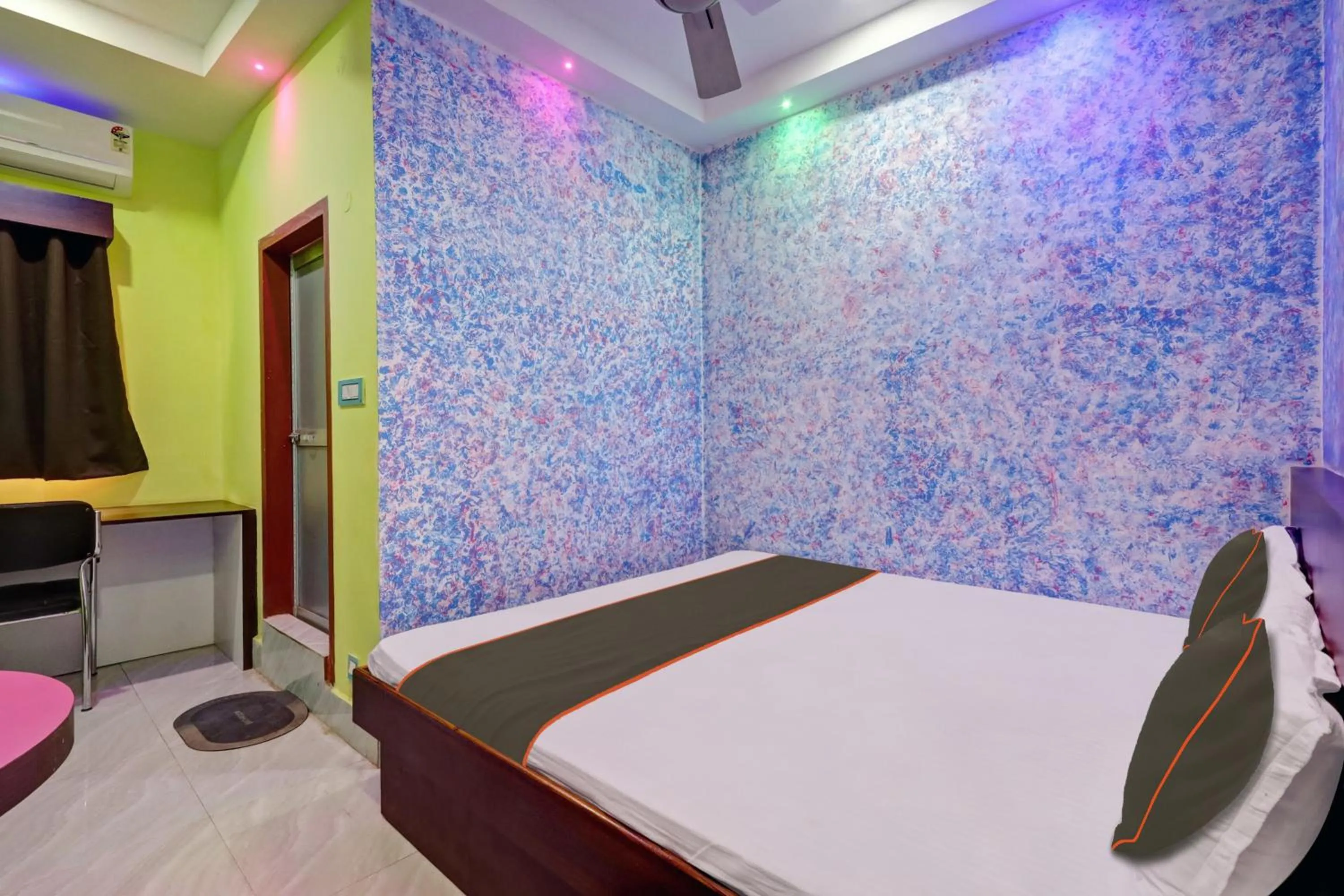 Bedroom in Hotel O Maa Bharati