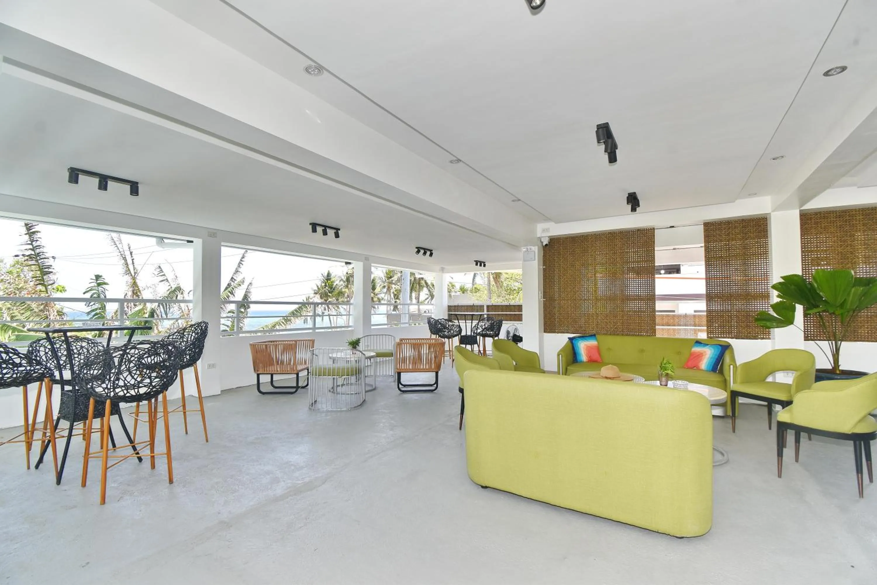 Seating area in Bale Mi Boracay