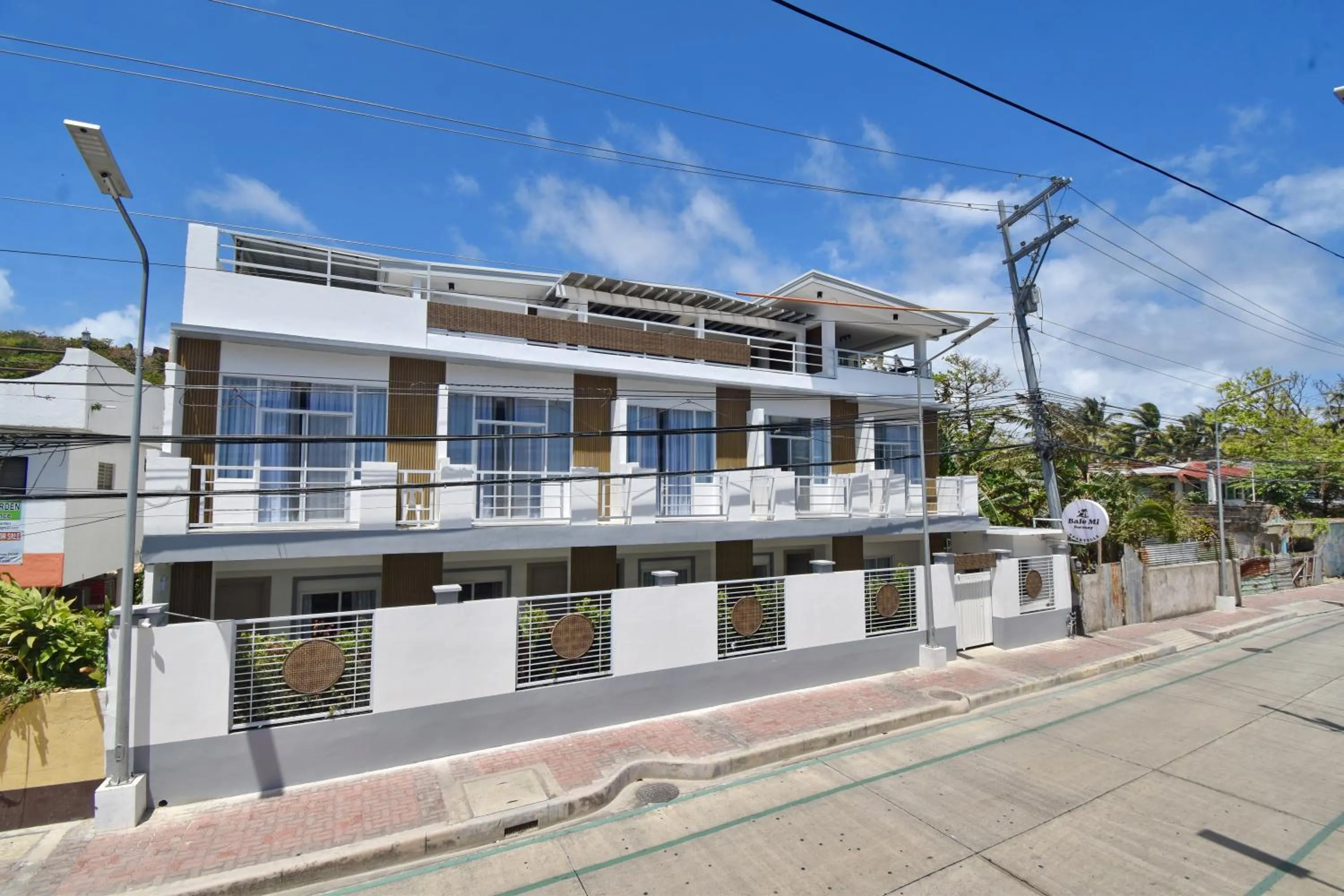 Property building in Bale Mi Boracay