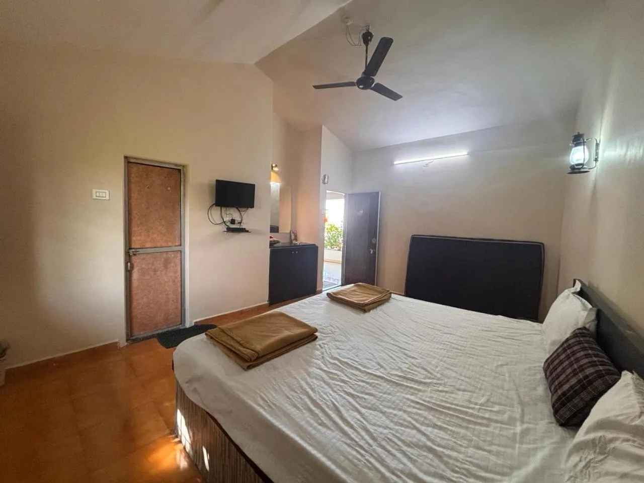 Bed in Hotel Sai Plaza