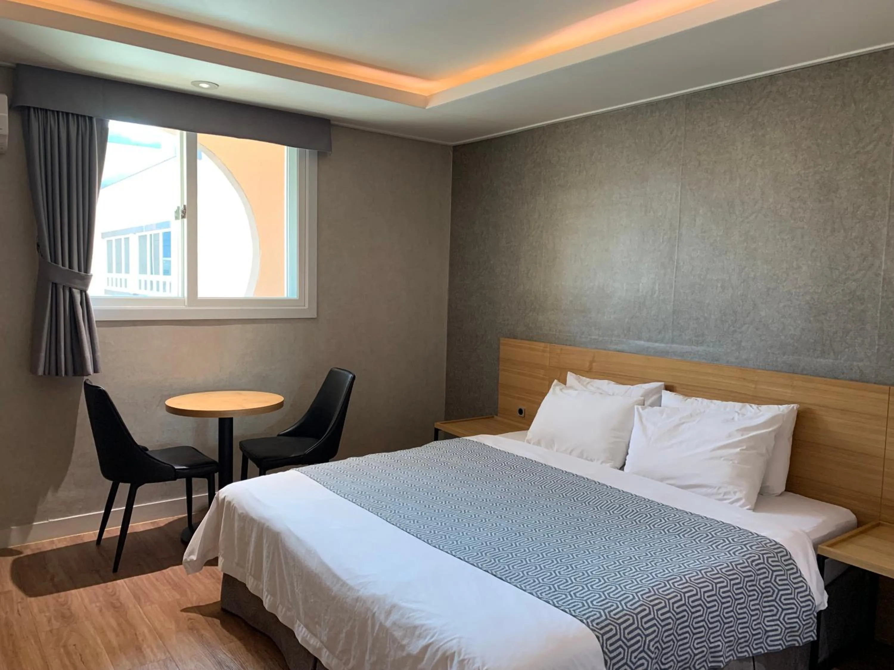 Bedroom, Bed in I-check Hyunjin Hotel