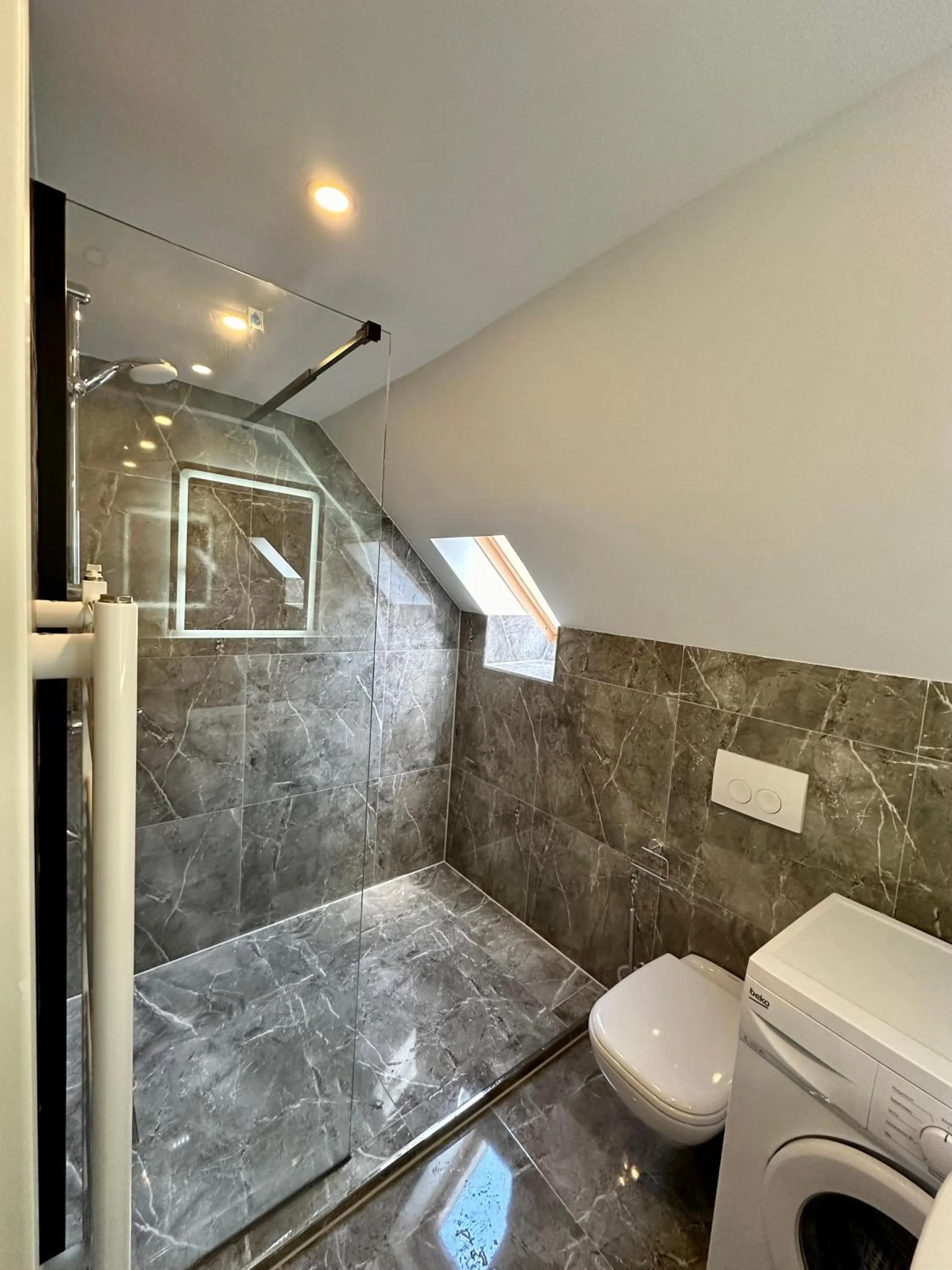 Shower in Durmaz Hotel