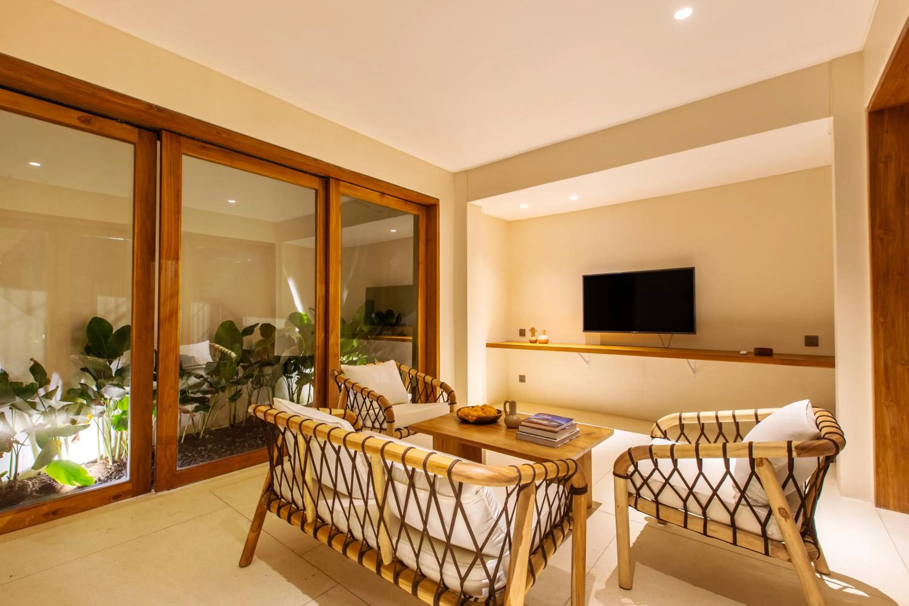 Area and facilities in Bingin Sebelas