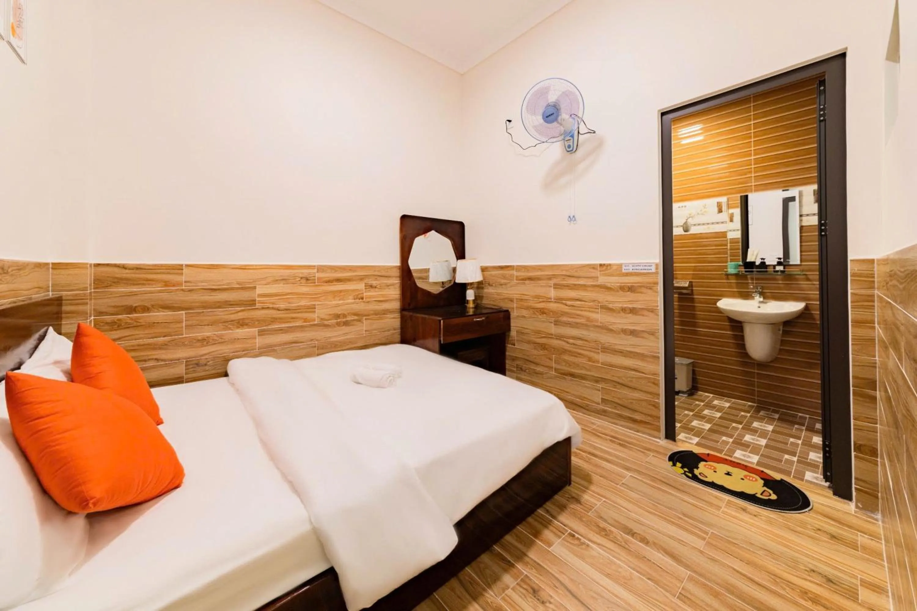 Bed in White Villa Đà Lạt