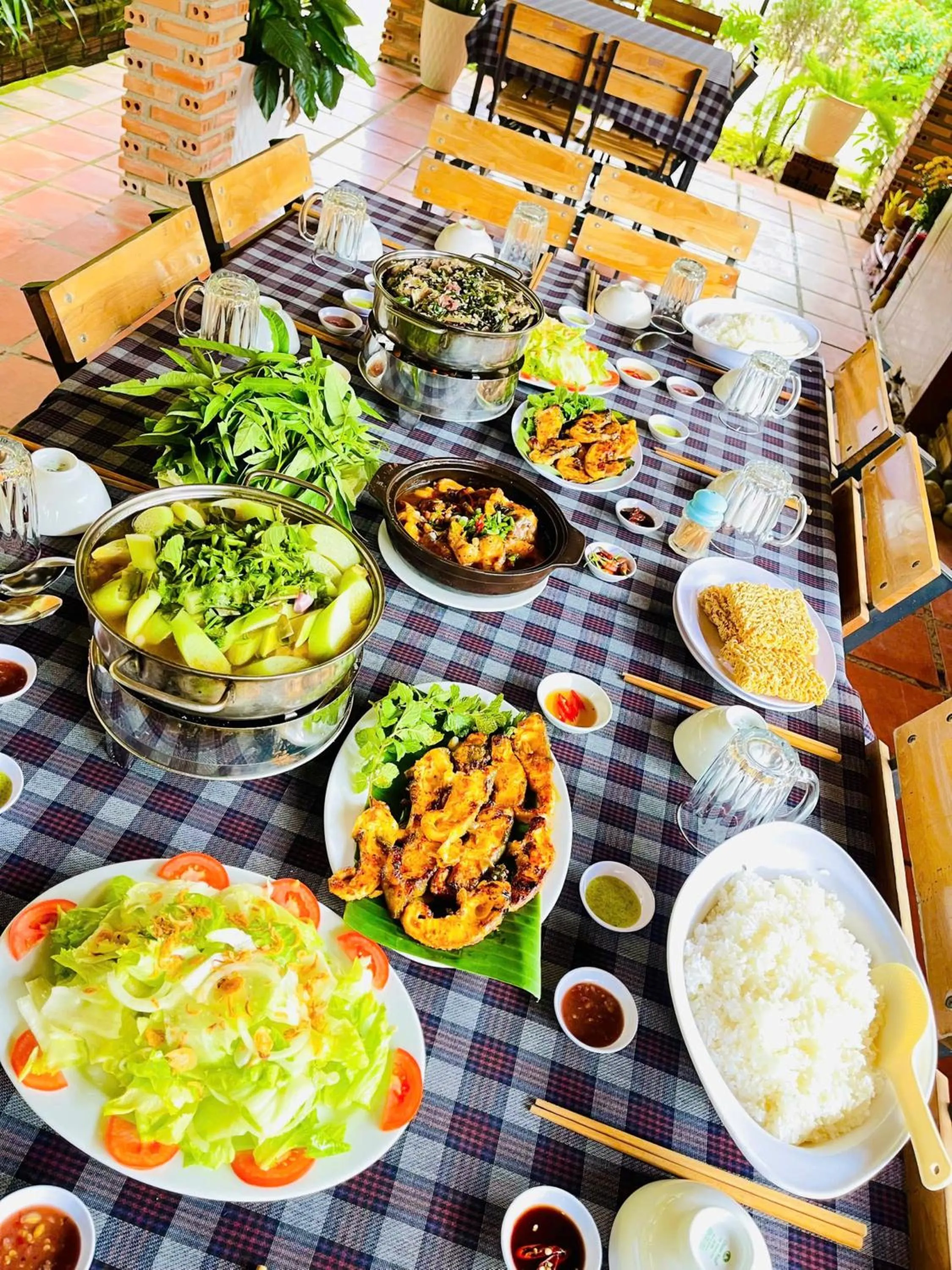 Food in White Villa Đà Lạt