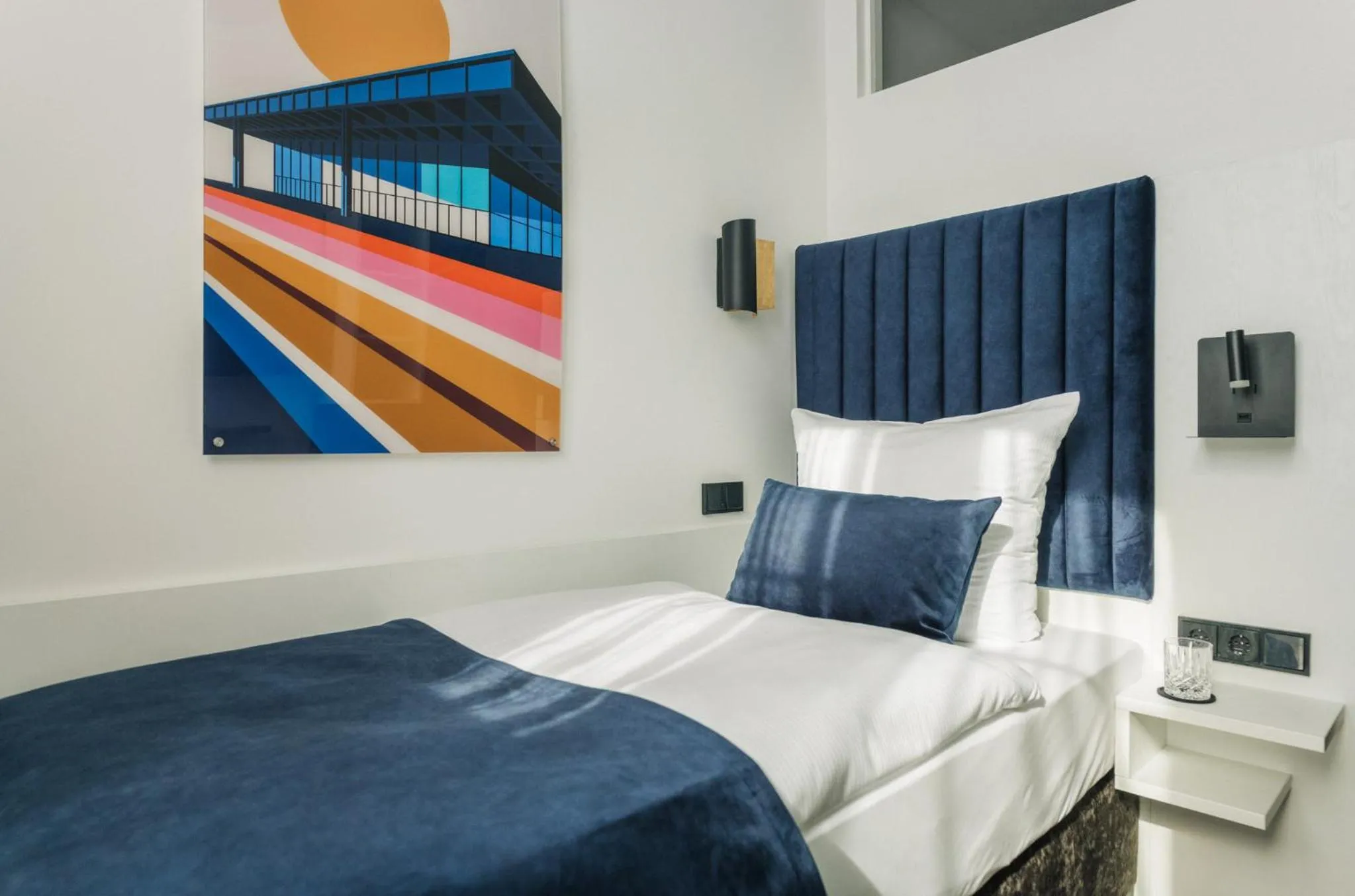 Bed in Homaris East Side