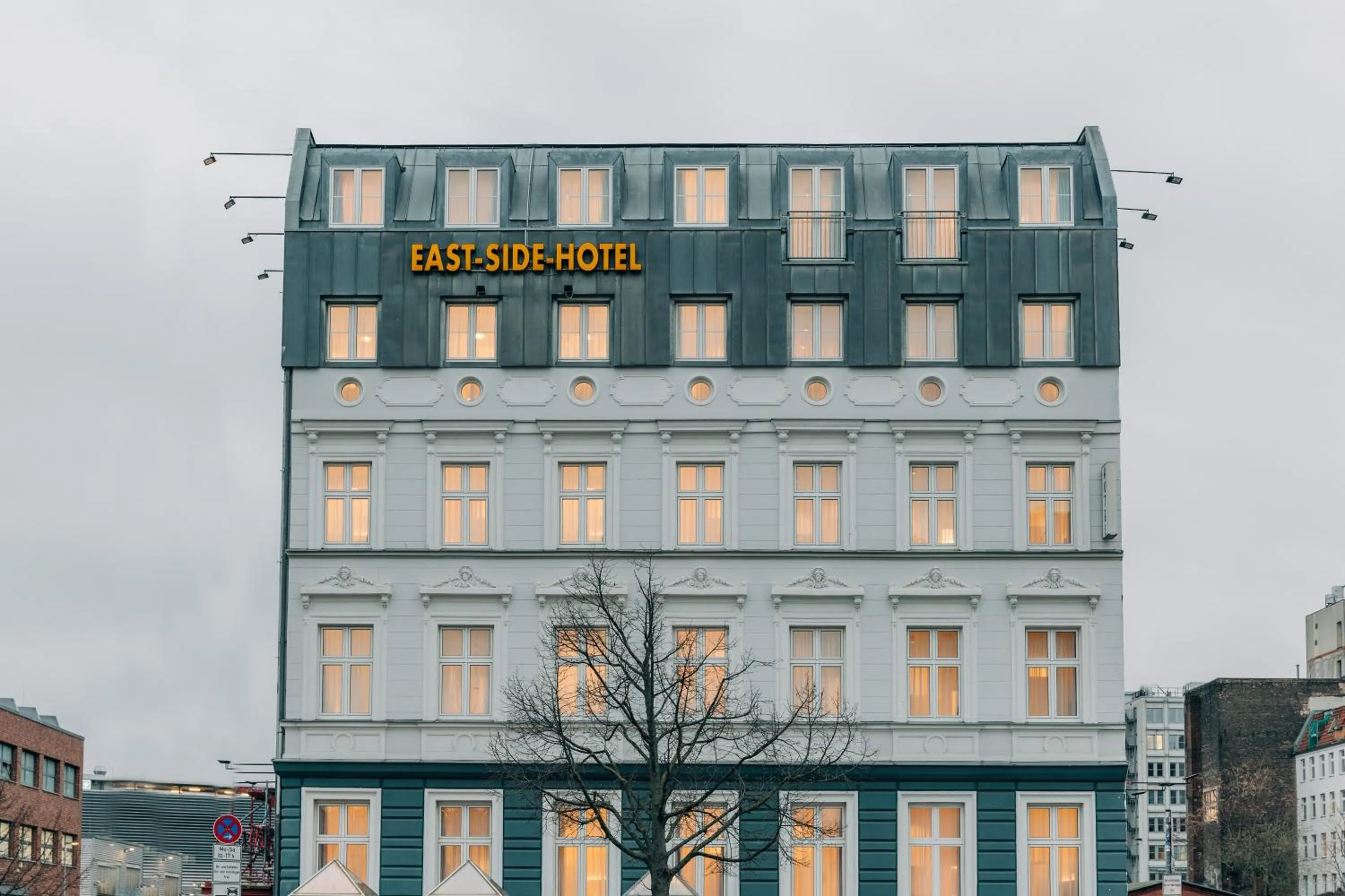 Property building in Homaris East Side