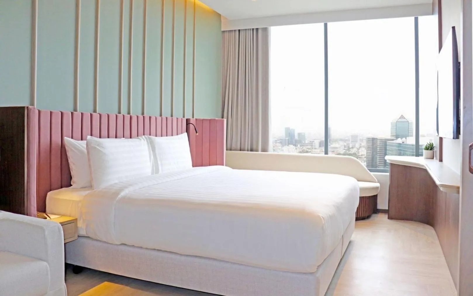 Bedroom, Bed in The Quarter Ratchayothin by UHG