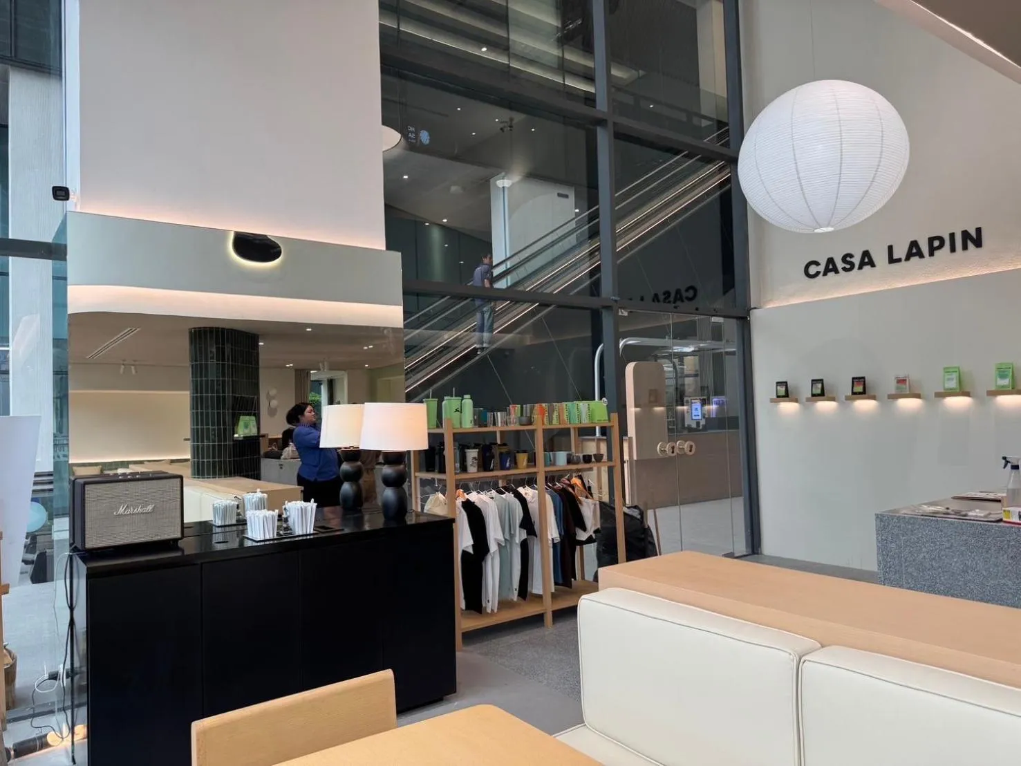 Coffee/tea facilities in The Quarter Ratchayothin by UHG