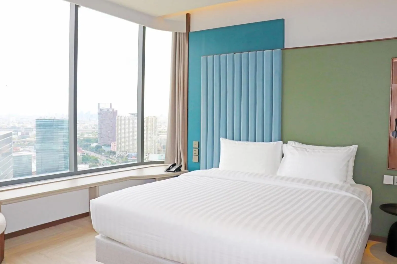 Bedroom, Bed in The Quarter Ratchayothin by UHG