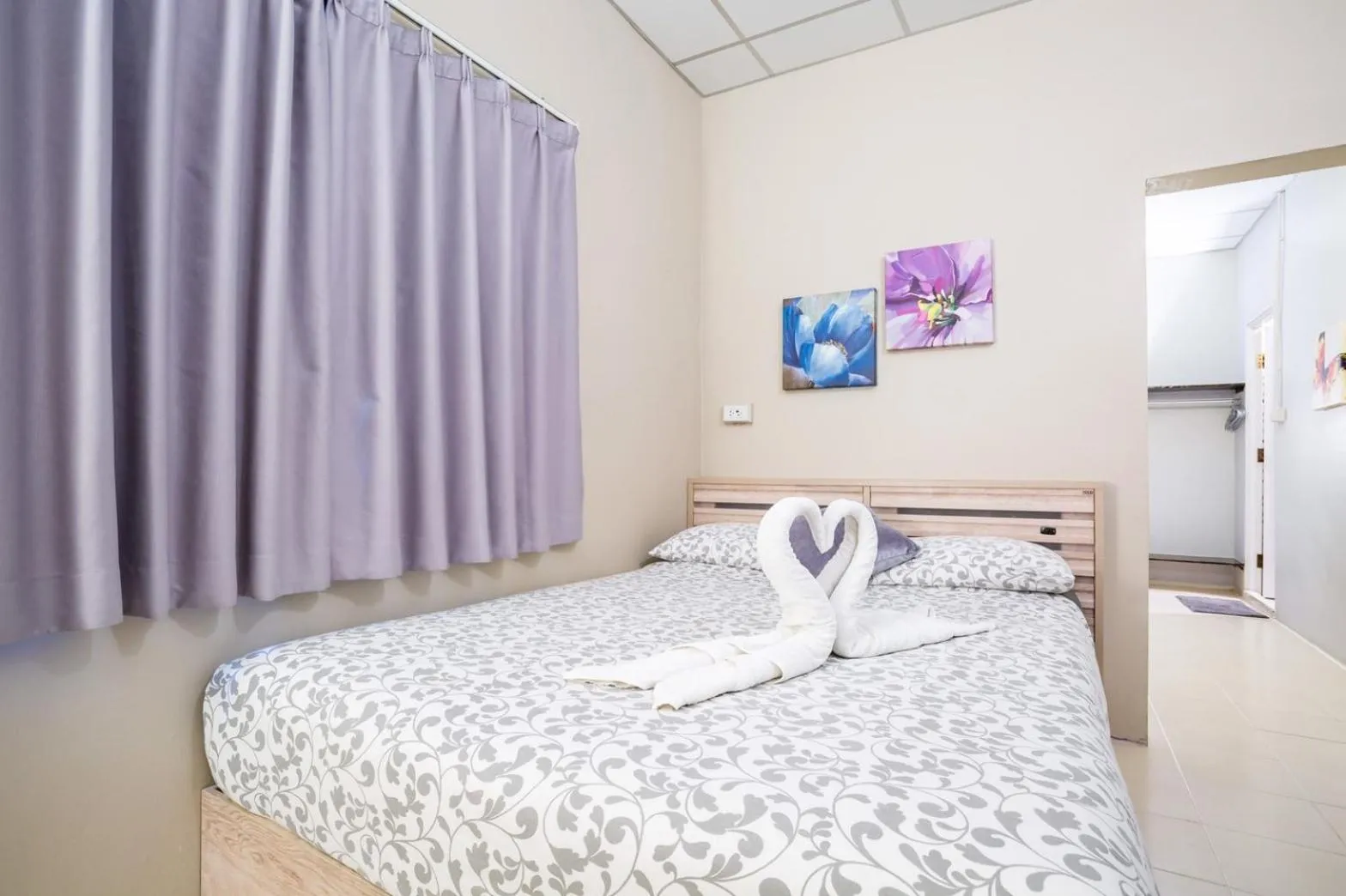 Photo of the whole room, Bed in THE BEACH CHA AM Guest House