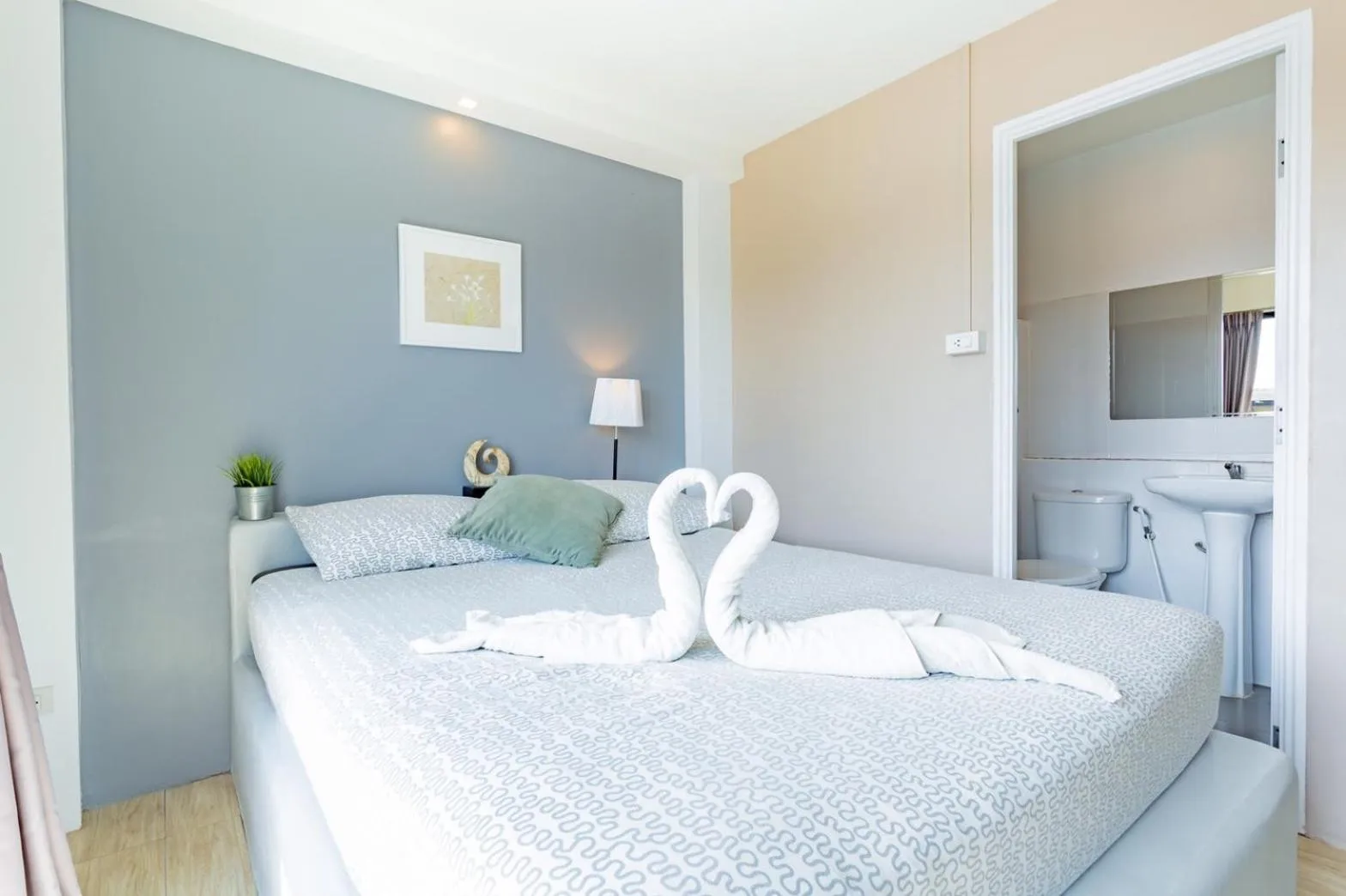 Photo of the whole room, Bed in THE BEACH CHA AM Guest House