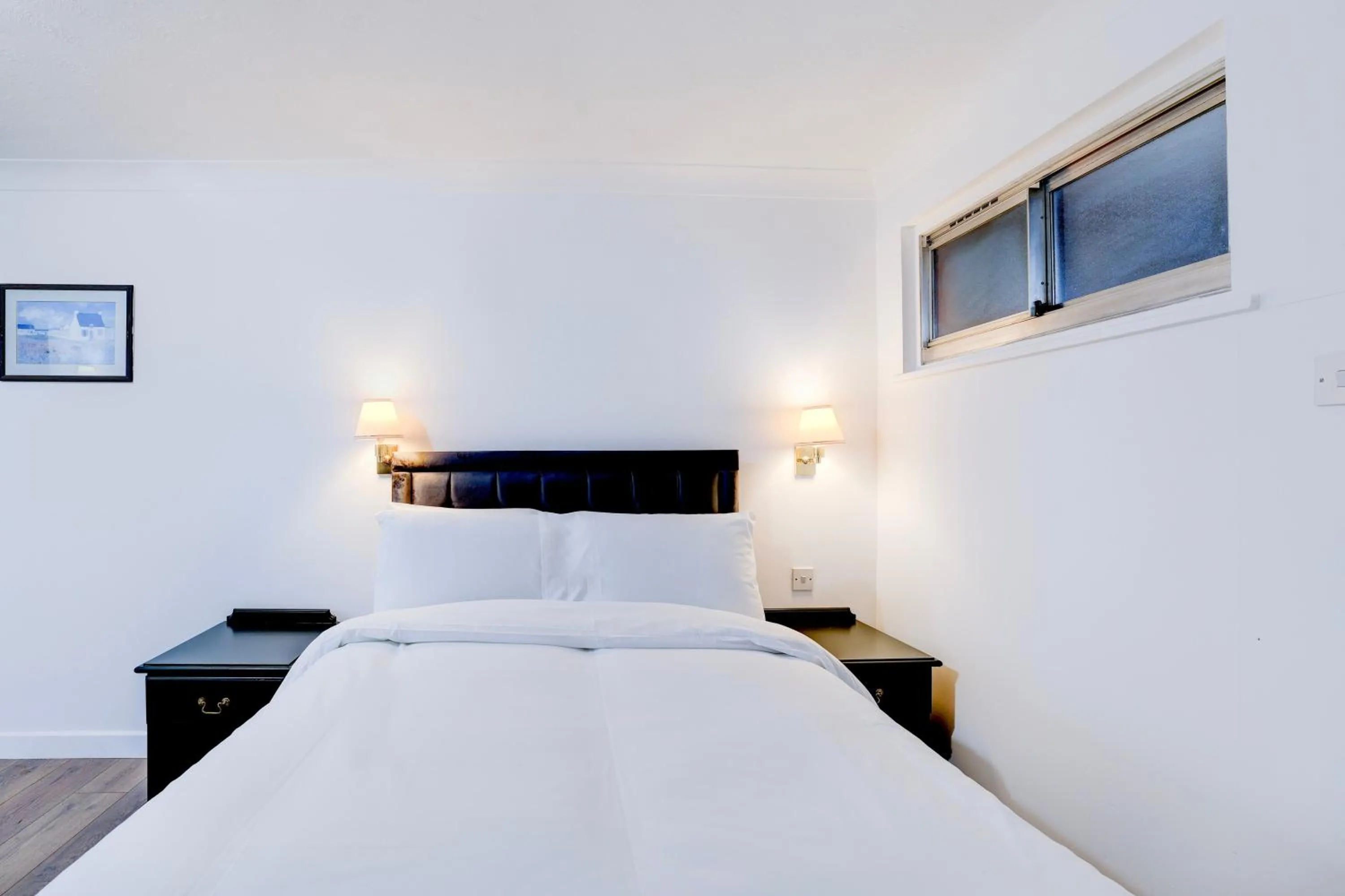 Bedroom, Bed in The Rivenhall Hotel in Witham, Chelmsford