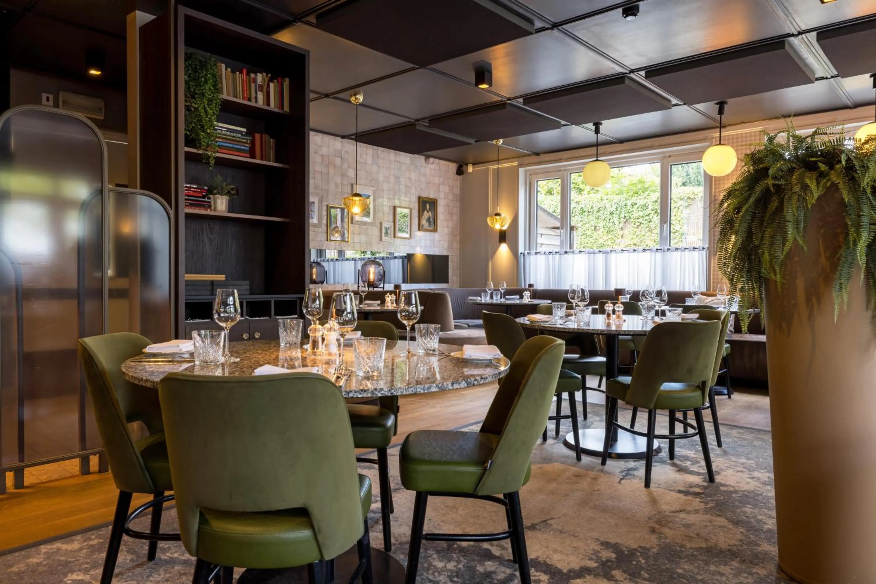 Restaurant/places to eat in Hotel Parkzicht Eindhoven