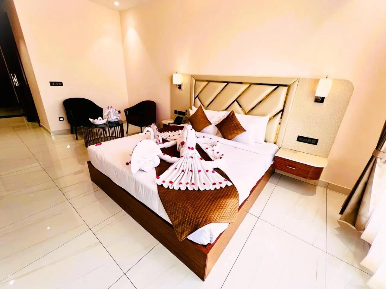 Bedroom, Bed in The Velvista Hotel