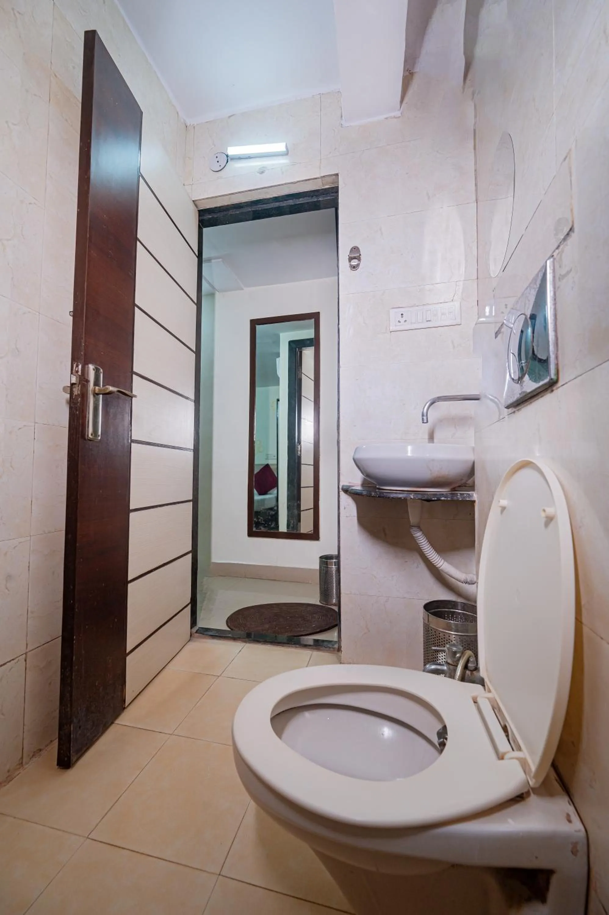 Bathroom in Hotel Pearl