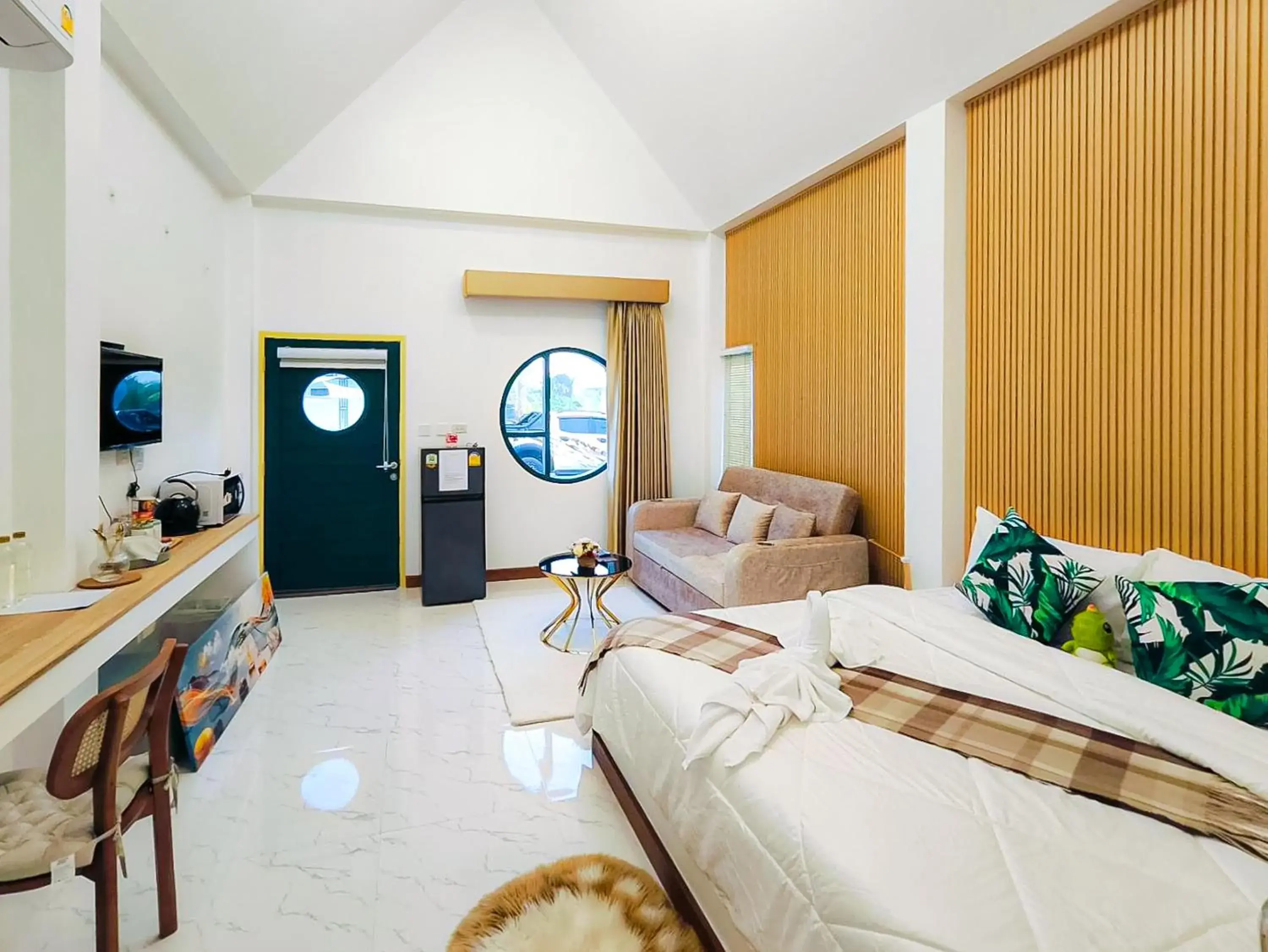 Junior Suite with Pool View in 189Premier Villa Lamphun Junior Suite with Pool View in 189Premier Villa Lamphun