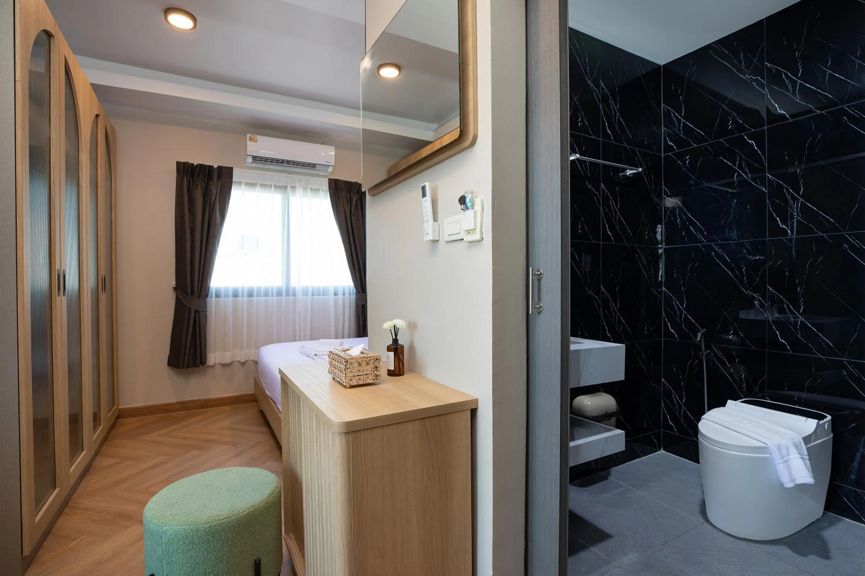 Toilet in Tuna Boutique Hotel Patong