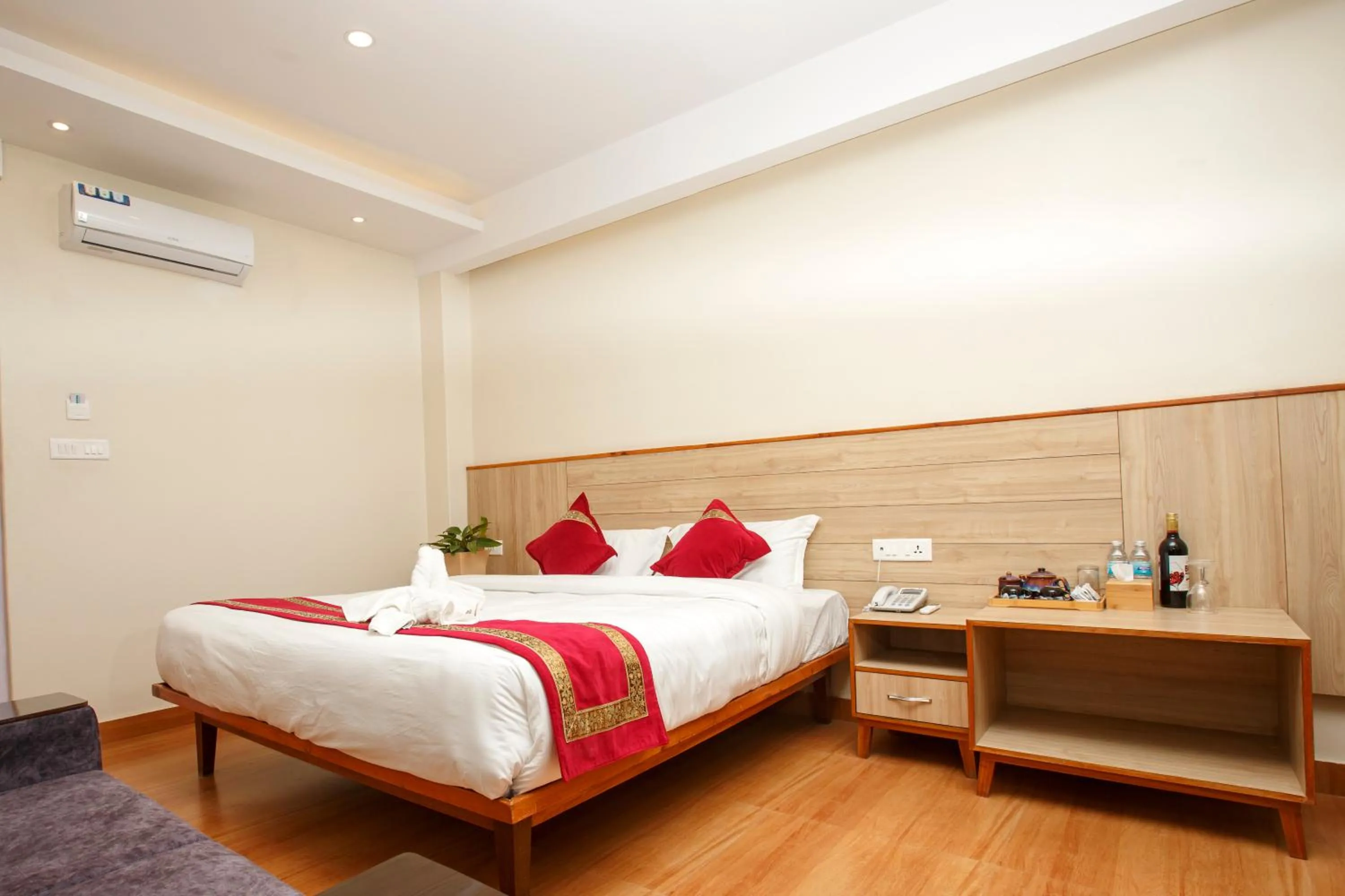 Bedroom, Bed in Samiyog Tourist Resort