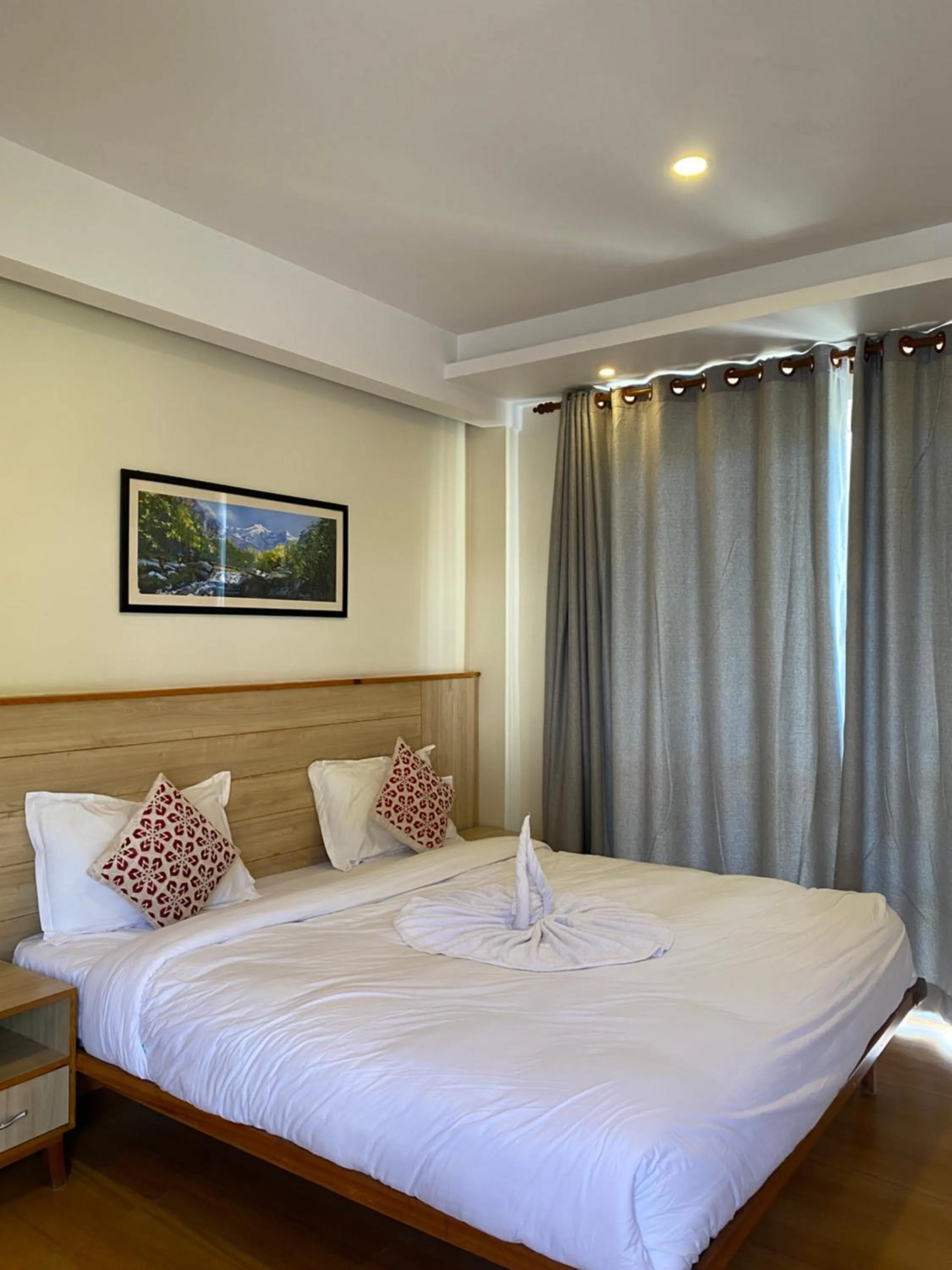 Bed in Samiyog Tourist Resort