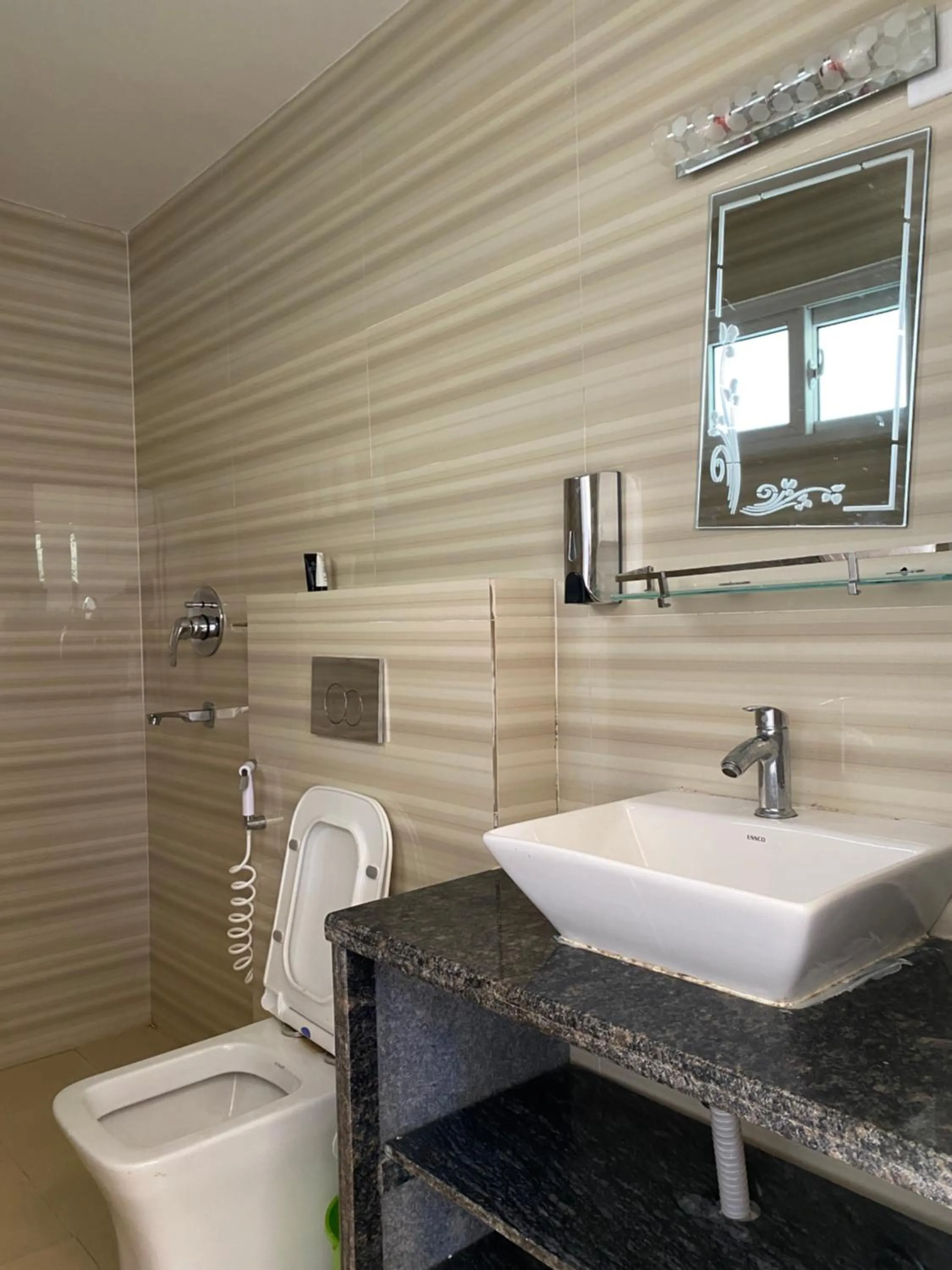 Toilet in Samiyog Tourist Resort