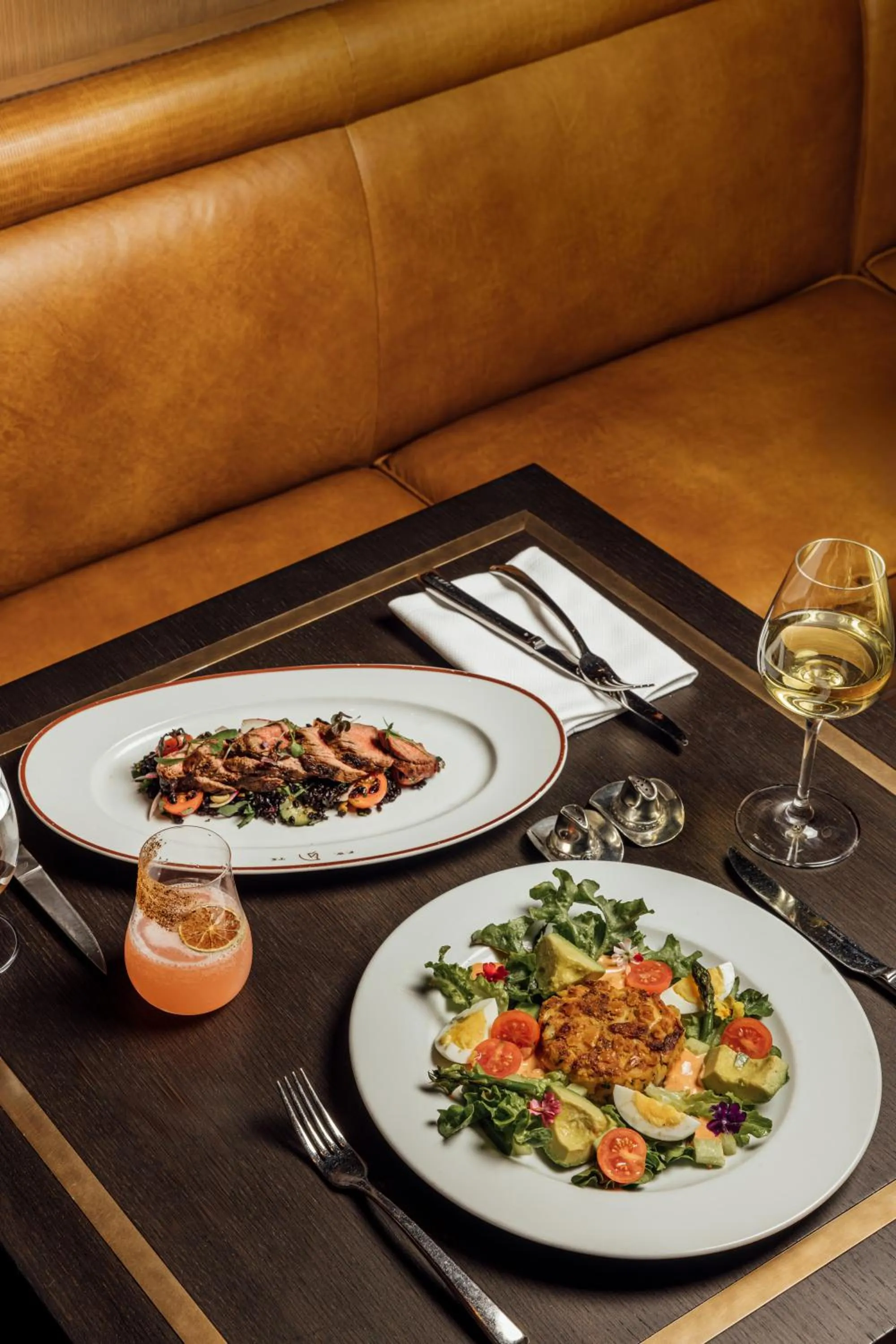 Restaurant/places to eat in Bowie House, Auberge Collection