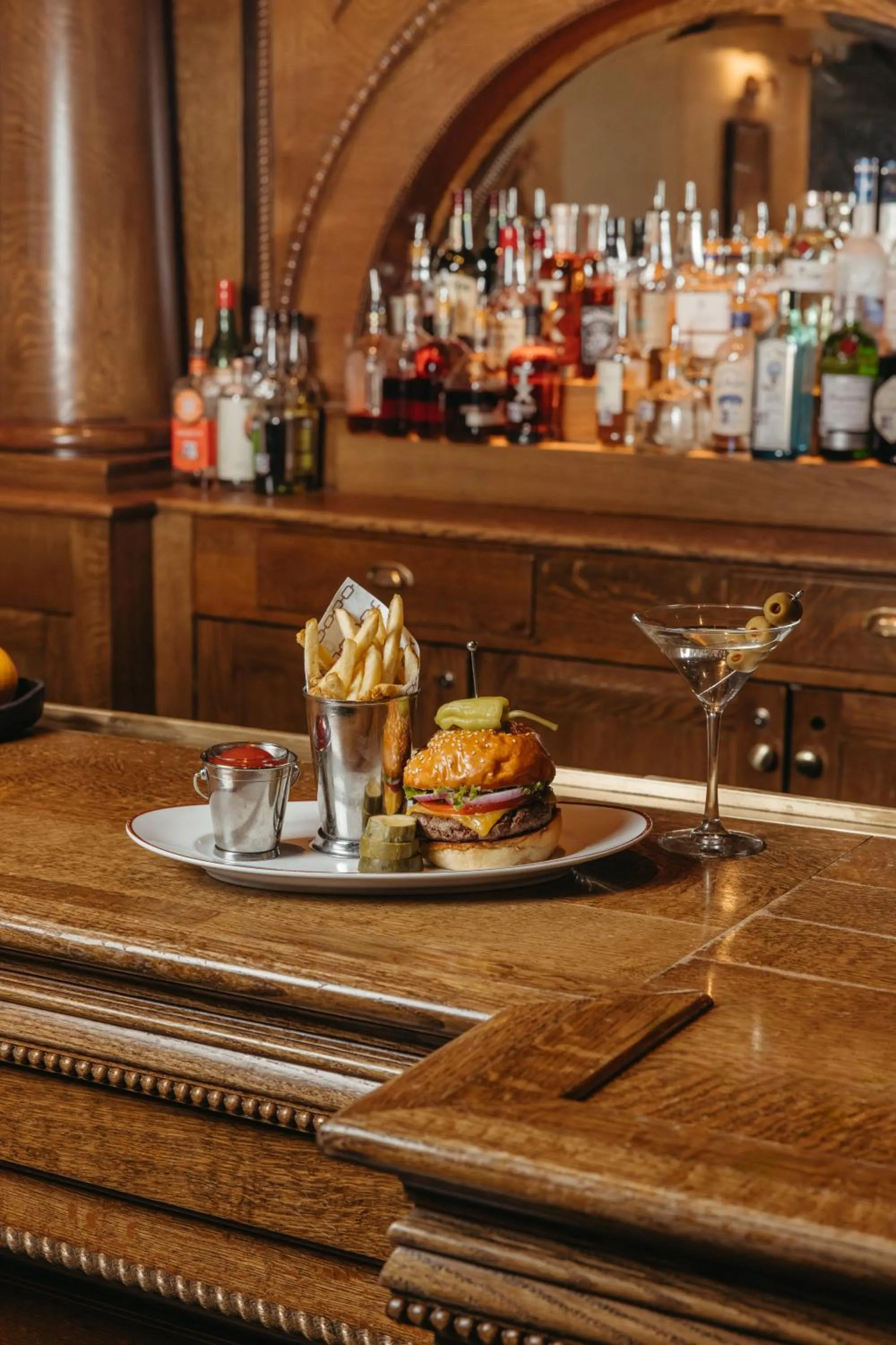 Restaurant/places to eat in Bowie House, Auberge Collection