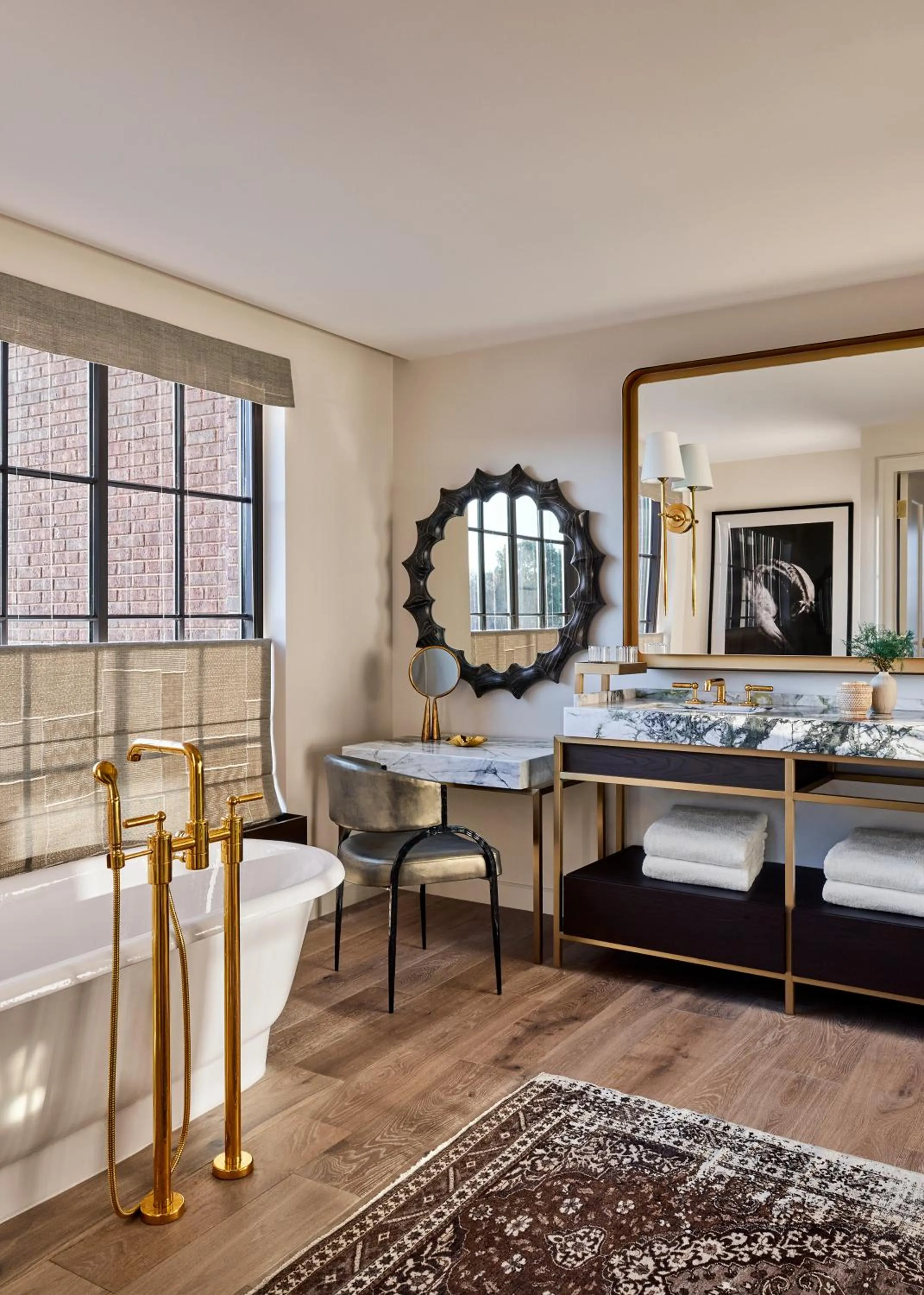 Bathroom in Bowie House, Auberge Collection