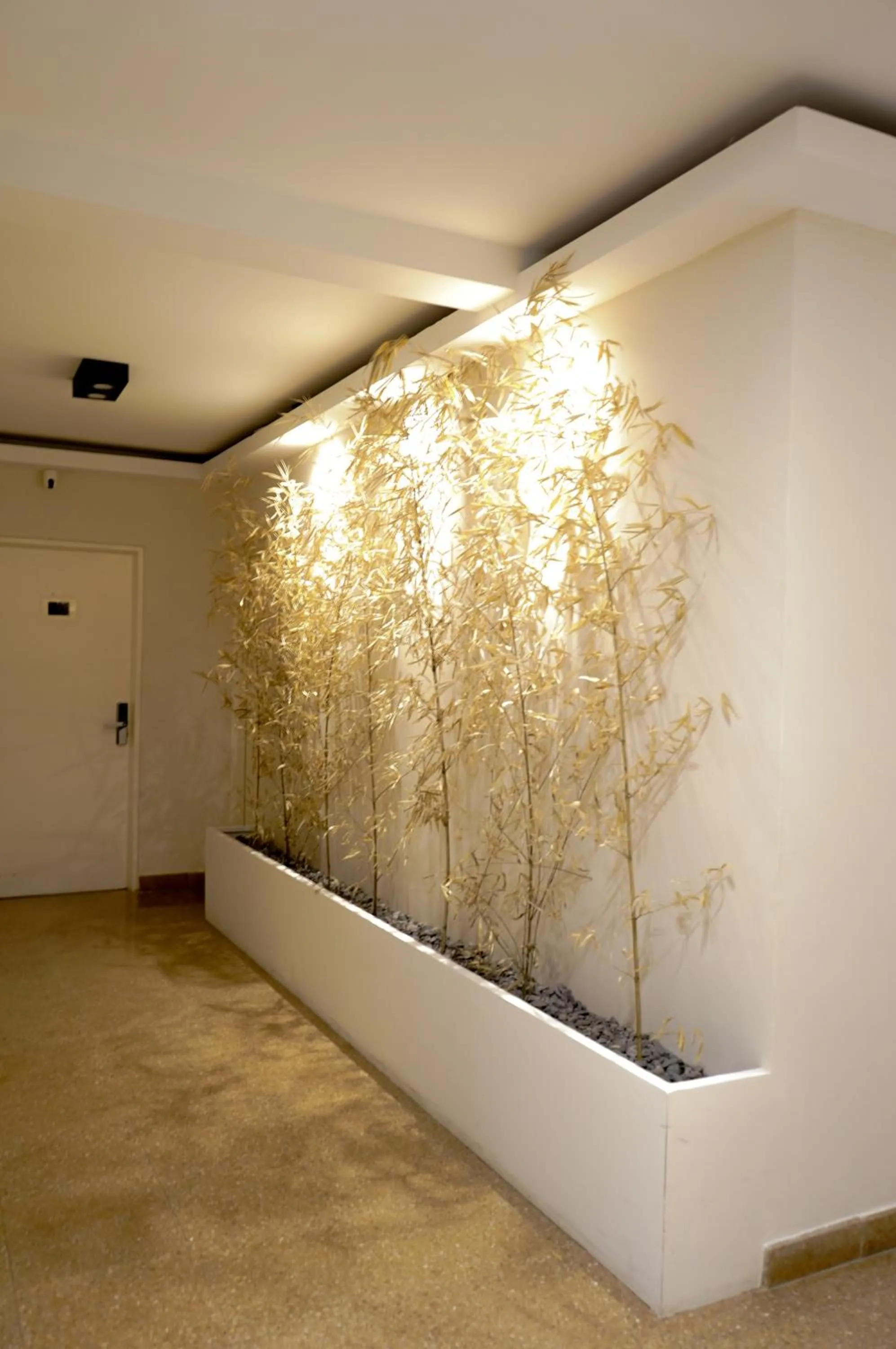 Area and facilities in GS Hotel