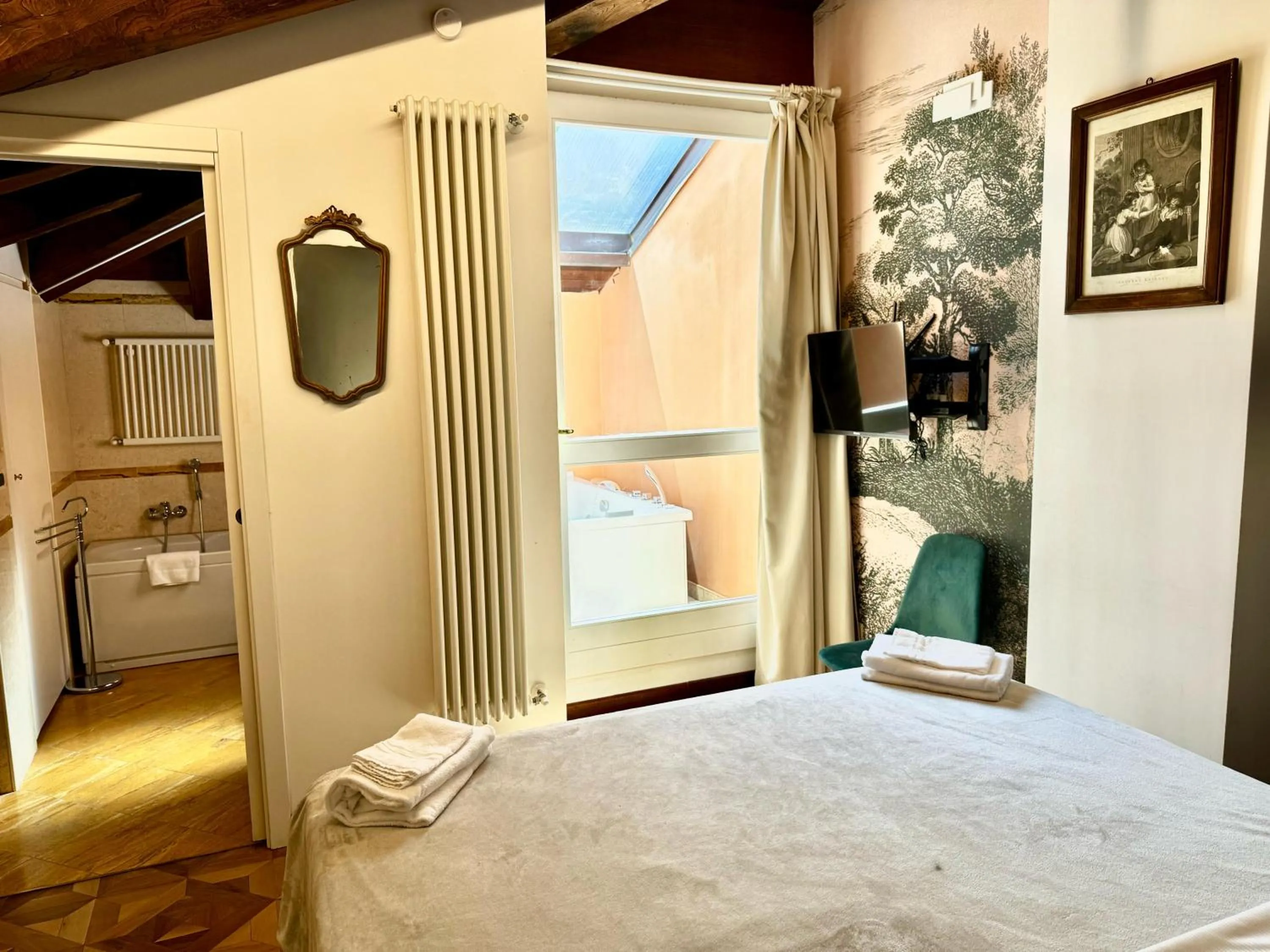 Bed in BolognaRoomscom - Villa Bottrigari