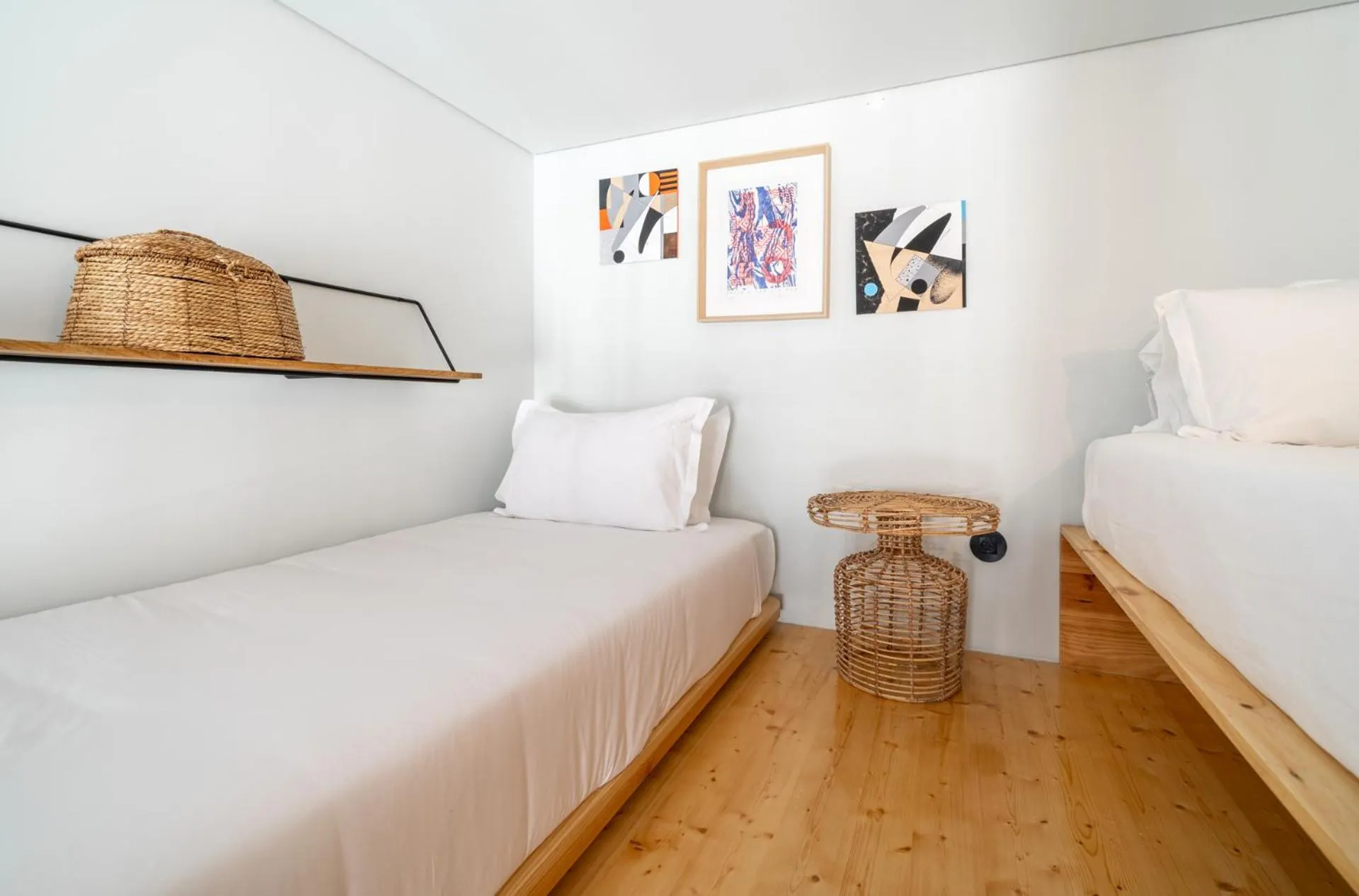 Bed in Limehome Porto Rua da Conceicao